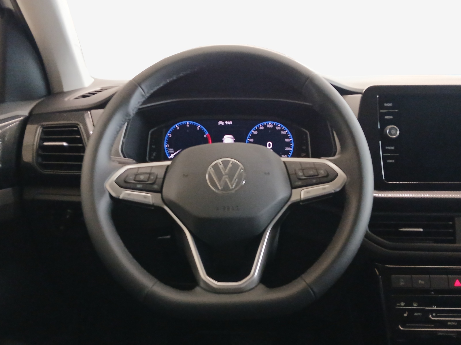 VW T-Cross 1.0 TSI EVO Life DSG-image-9