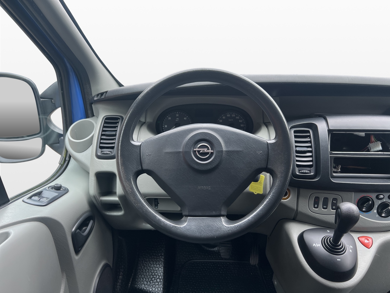 OPEL Vivaro 2.5 CDTI 2.7t L1H1-image-10