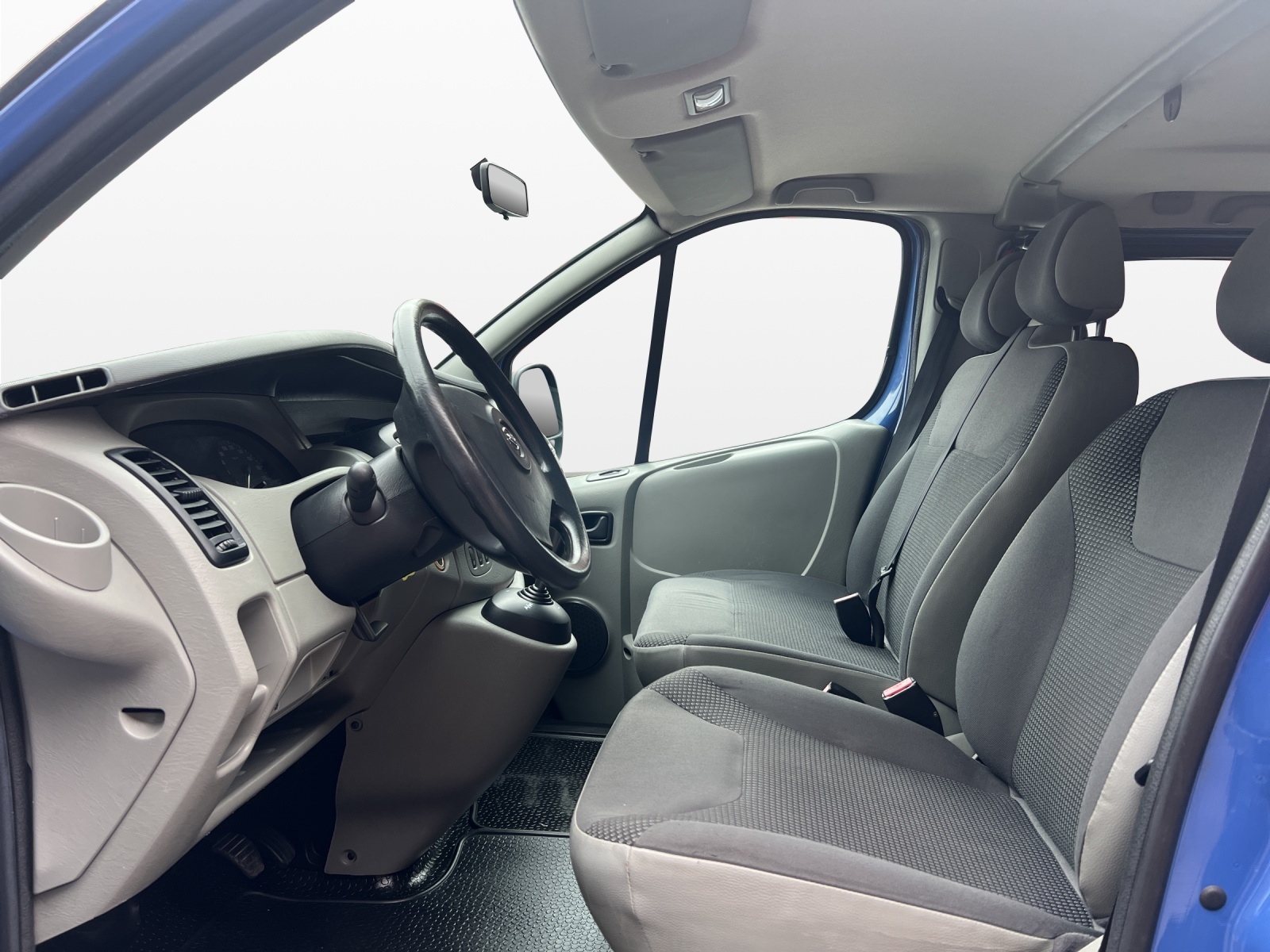 OPEL Vivaro 2.5 CDTI 2.7t L1H1-image-8