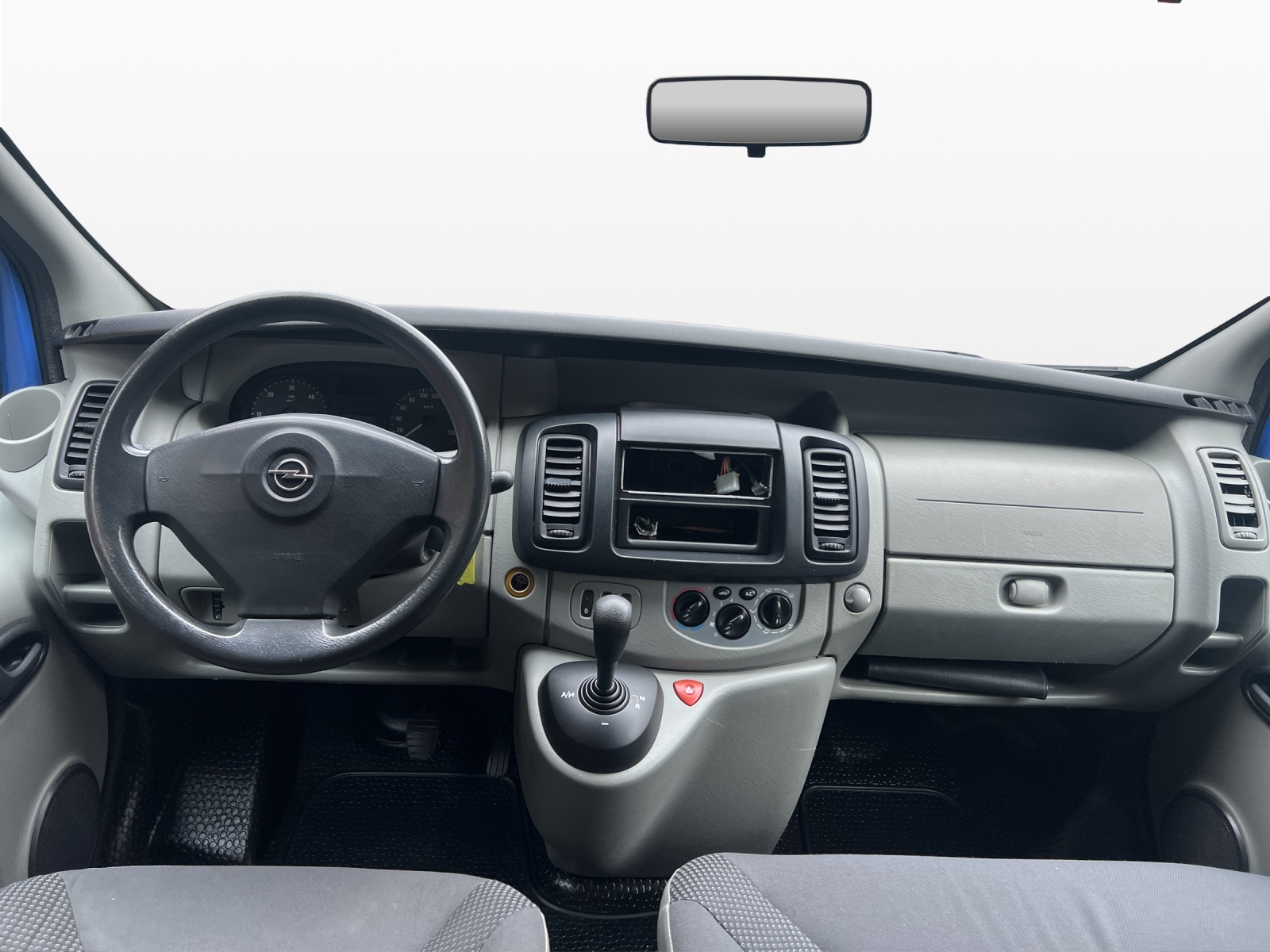 OPEL Vivaro 2.5 CDTI 2.7t L1H1-image-11
