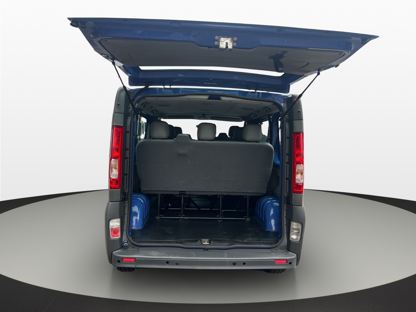 OPEL Vivaro 2.5 CDTI 2.7t L1H1-image-19
