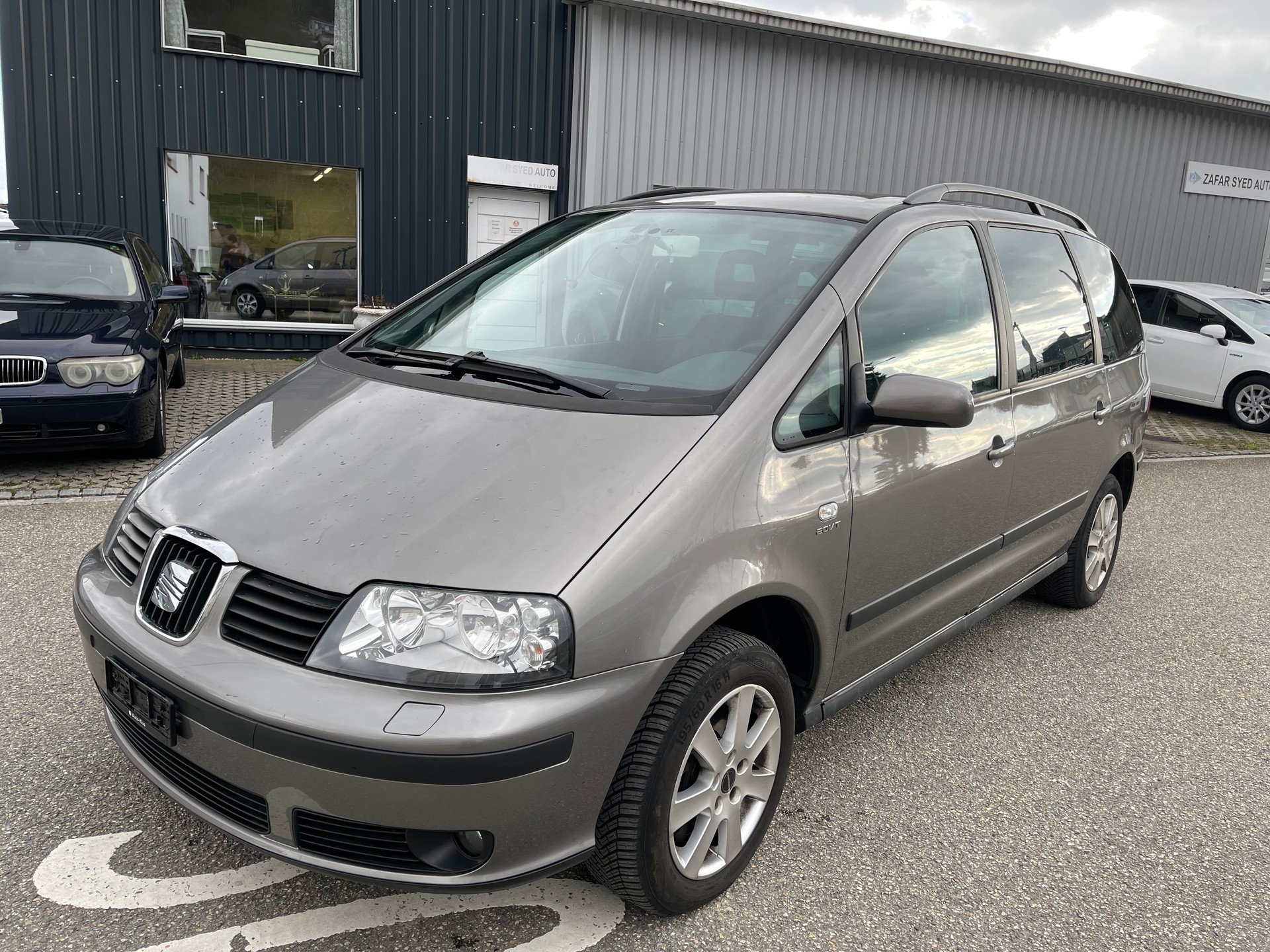 SEAT Alhambra 1.8 Turbo** Automatic * Ab MFK * Frisch Service *-image-0