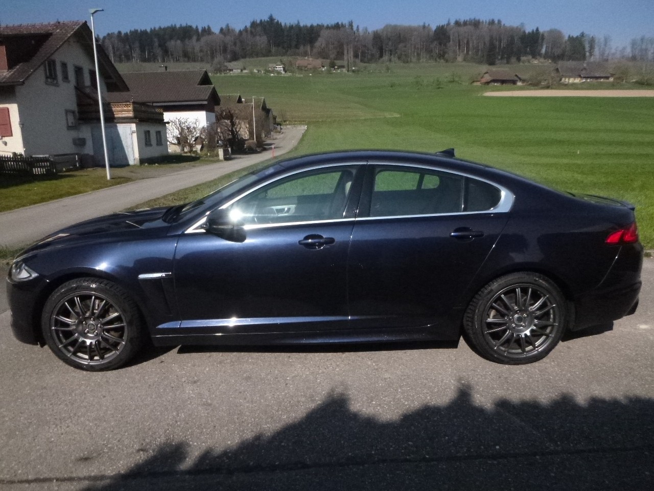 JAGUAR XF 3.0 V6 S/C Premium Luxury 4x4-showroom-element-1