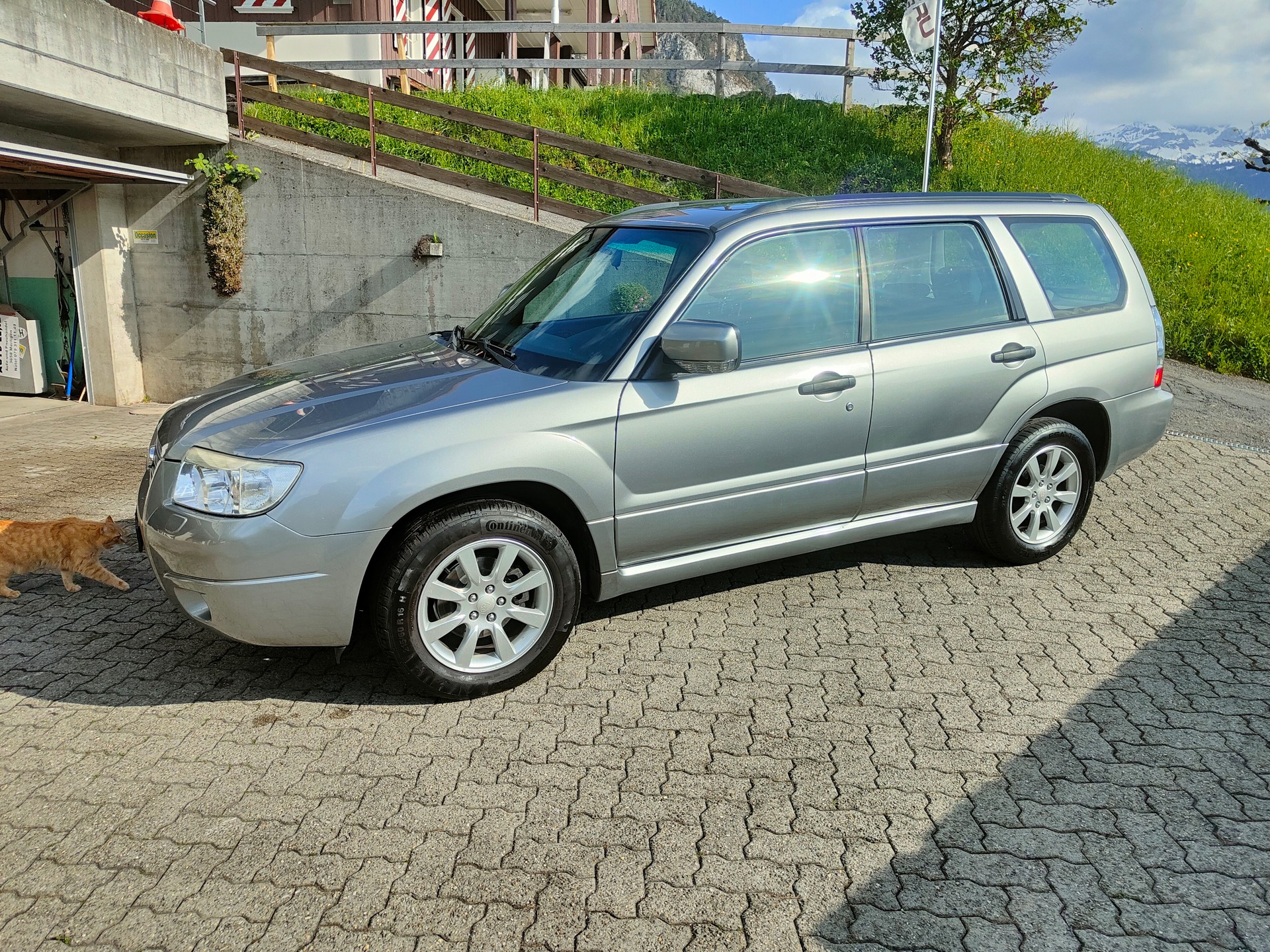 SUBARU Forester 2.0X Limited (Club)-image-2
