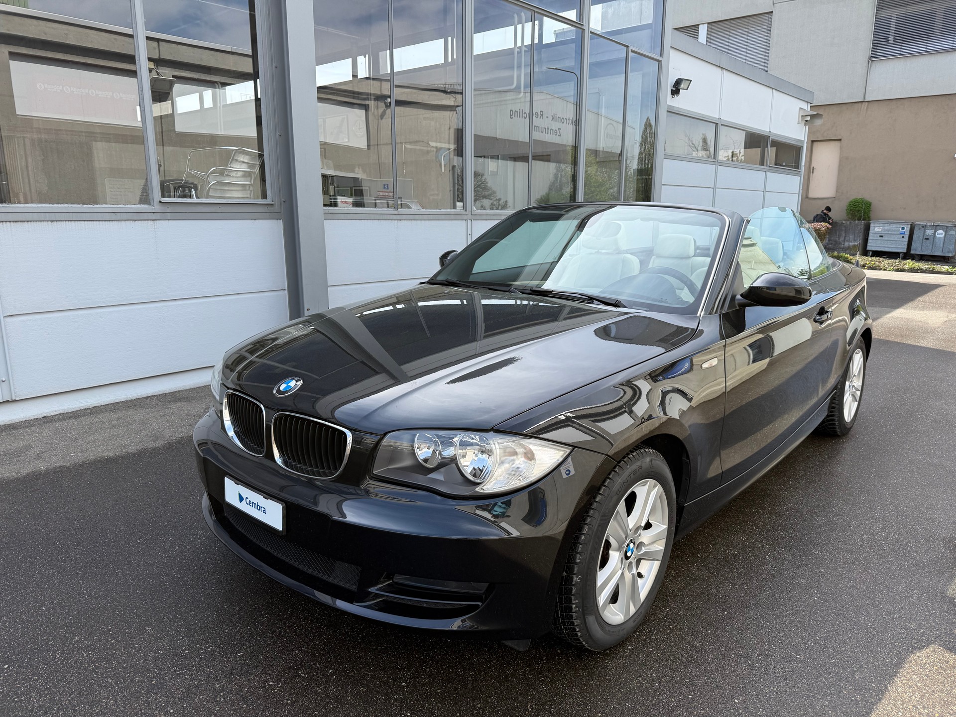 BMW 118i Cabrio Steptronic-image-0