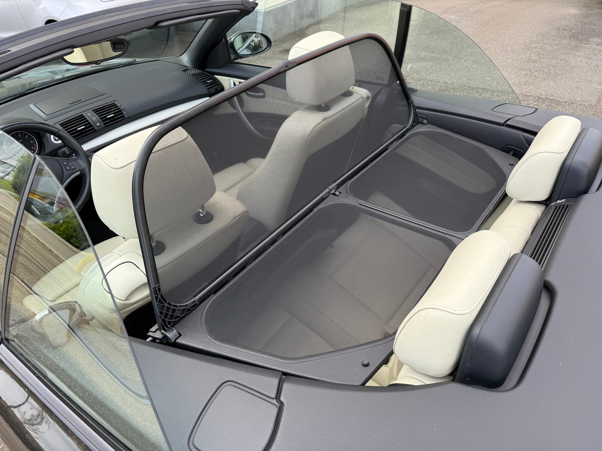 BMW 118i Cabrio Steptronic-image-9