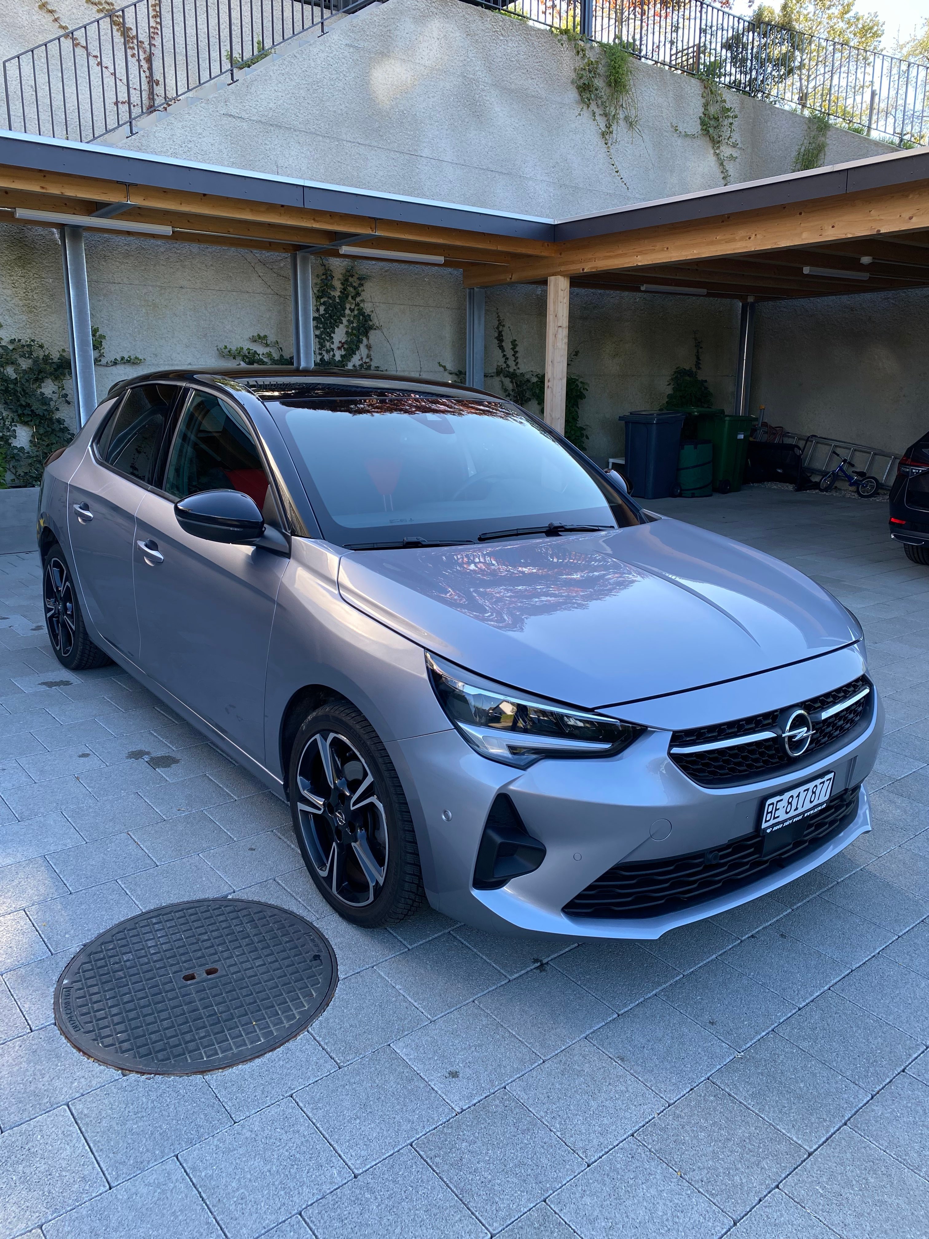 Car photo