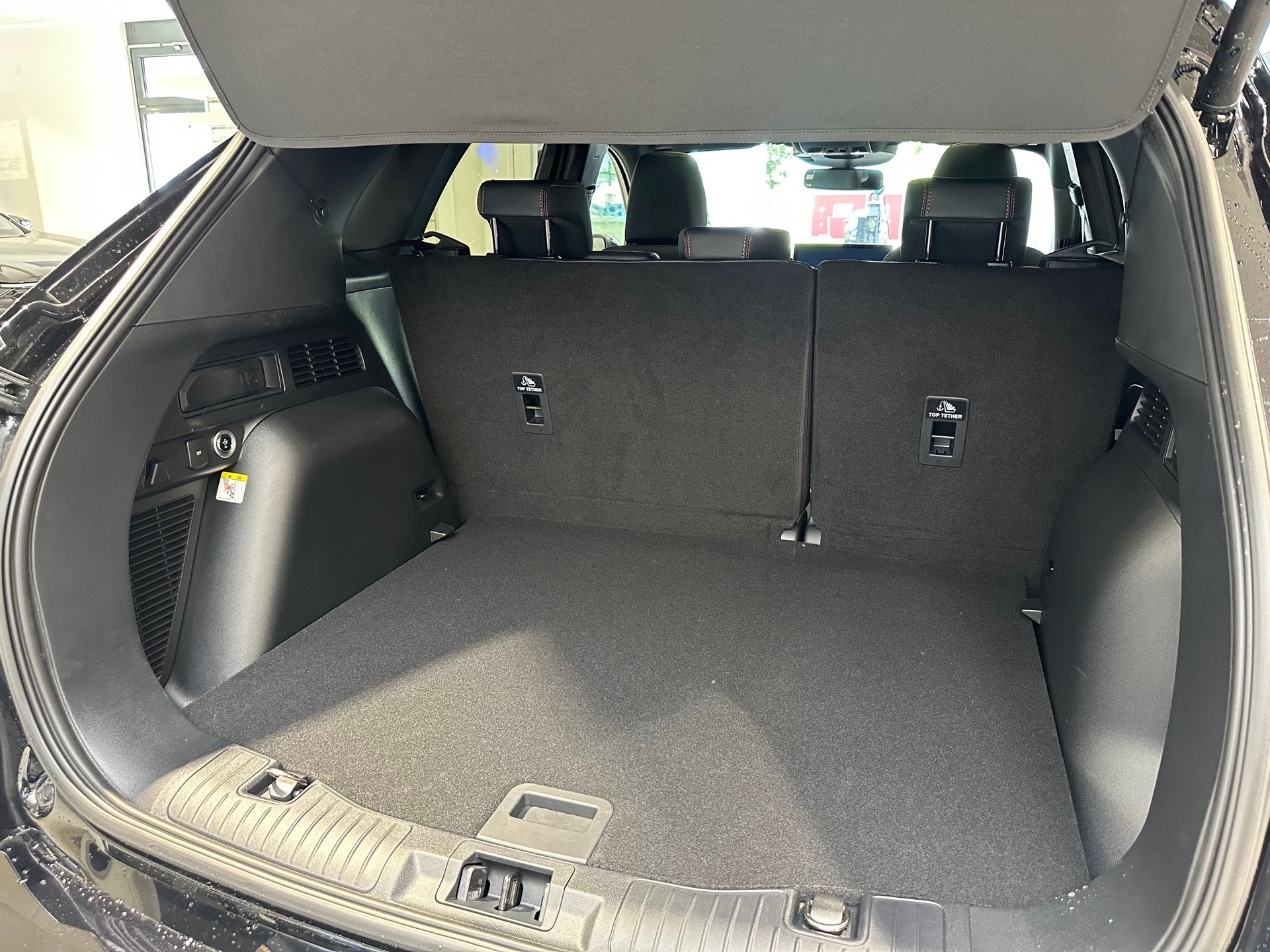 FORD Kuga 2.5 Hybrid ST-Line X 4x4-image-5