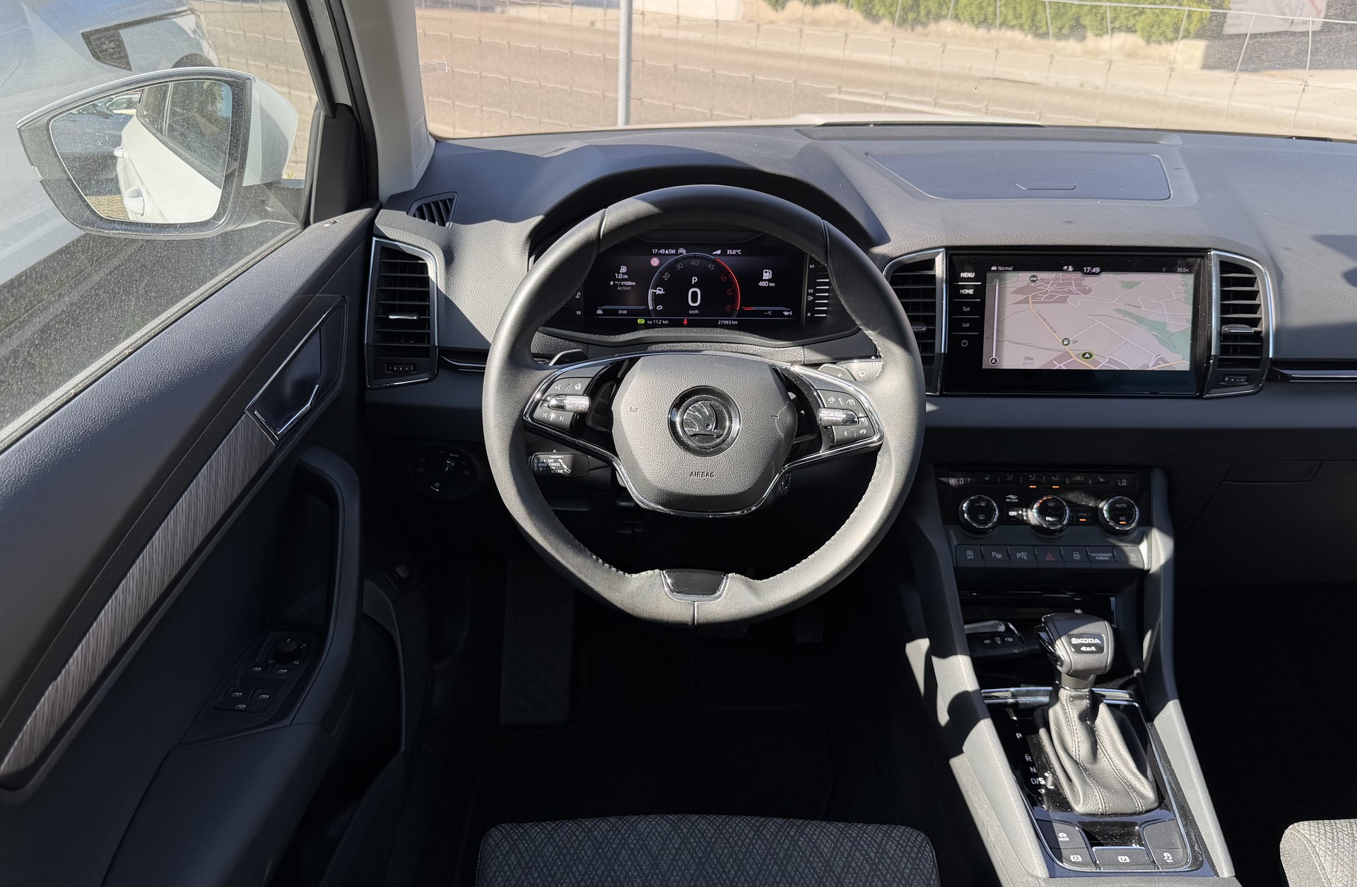 SKODA Karoq 2.0 TDI CR Style 4x4 DSG-image-12