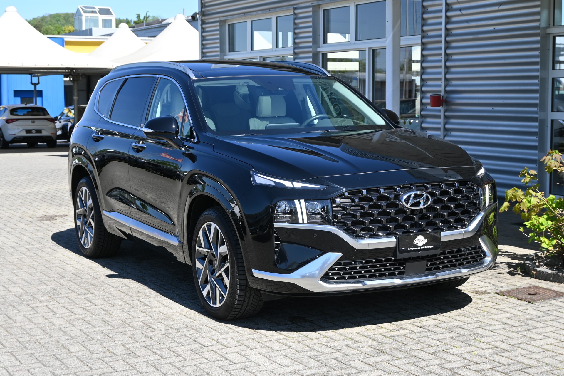 HYUNDAI Santa Fe 2.2 CRDI Vertex 4WD Automatic 7-Plätzer + Werksgarantie 02.2027