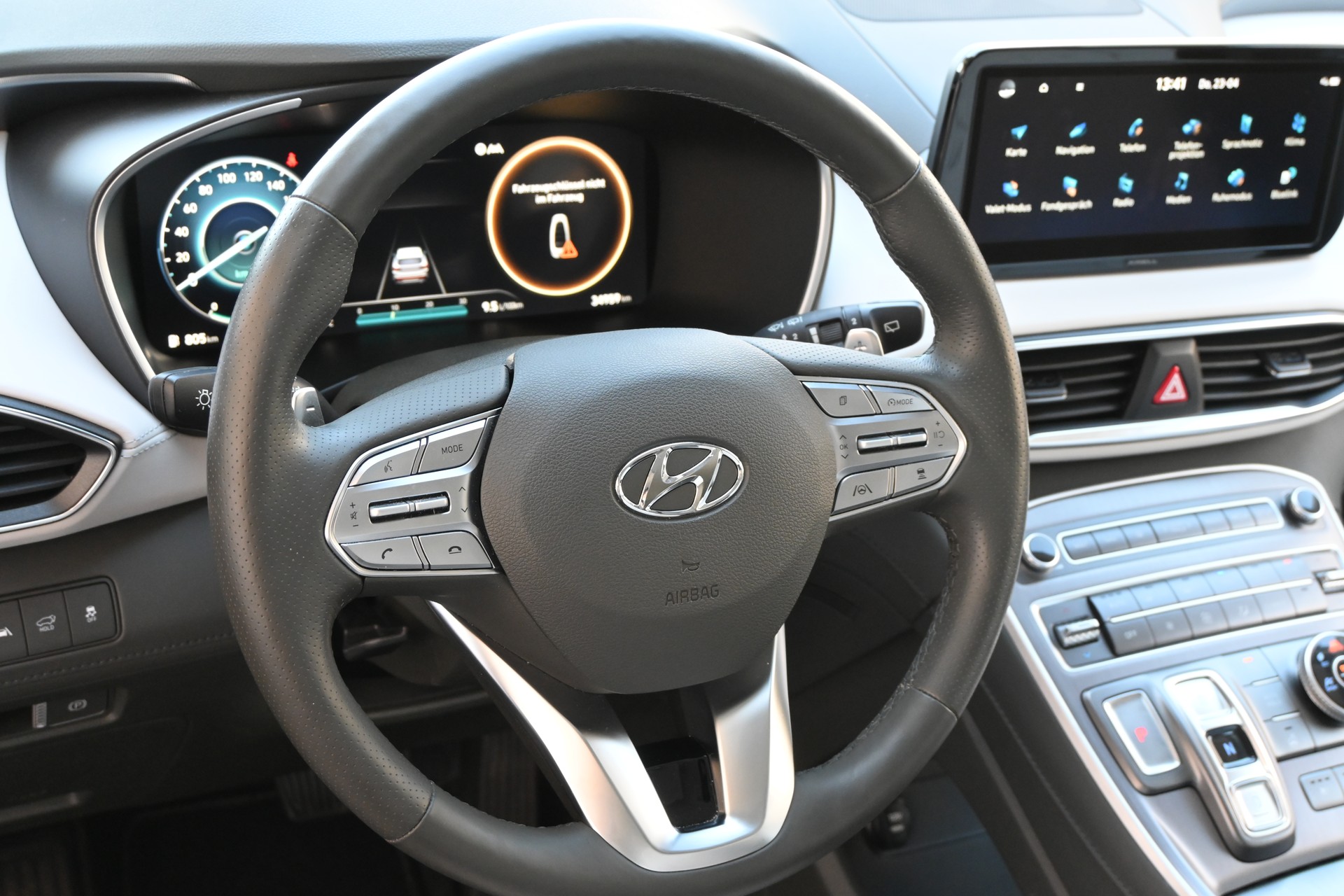 HYUNDAI Santa Fe 2.2 CRDI Vertex 4WD Automatic 7-Plätzer + Werksgarantie 02.2027-image-16