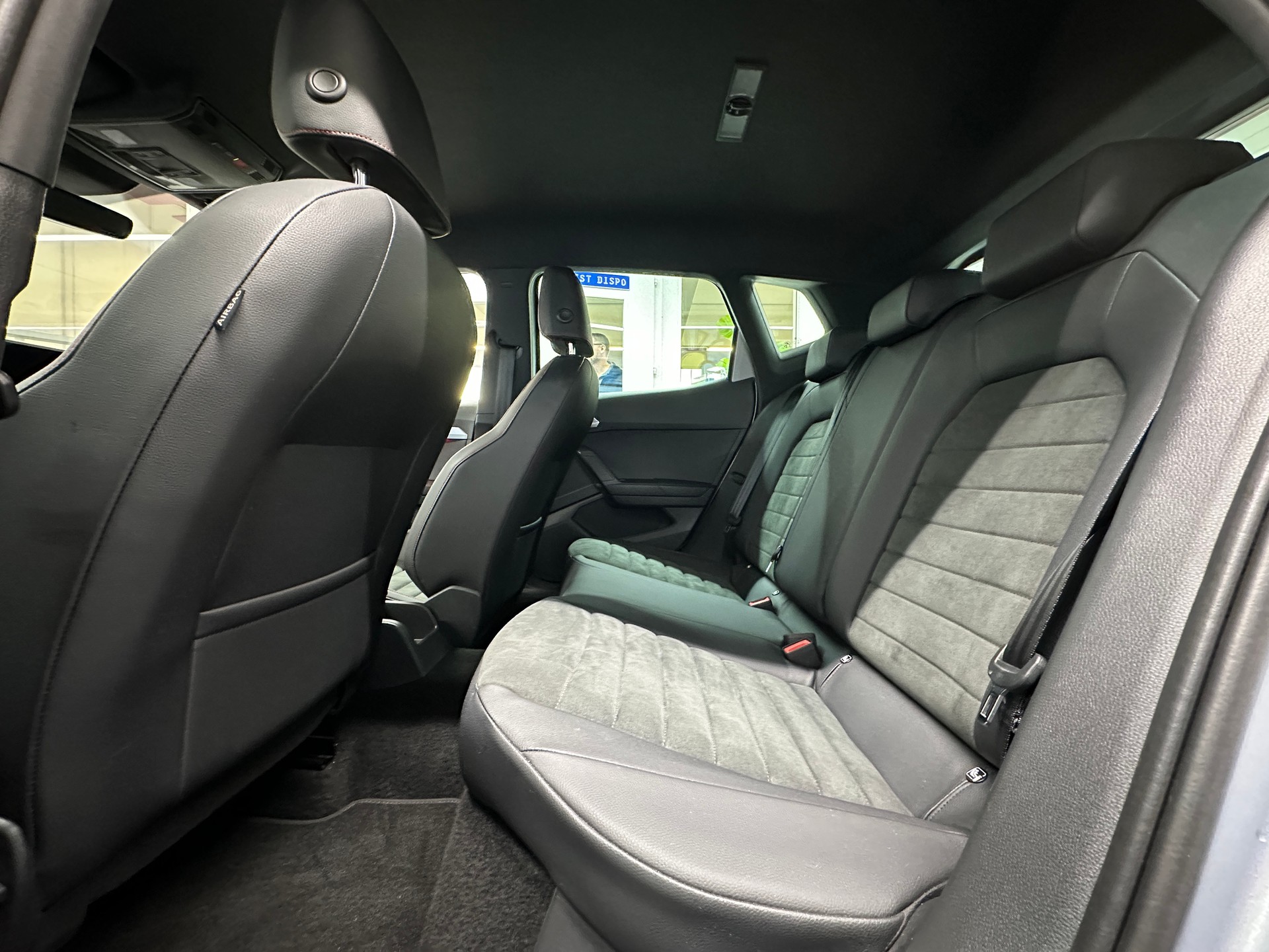 SEAT Arona 1.0 TSI Eco FR DSG-image-8