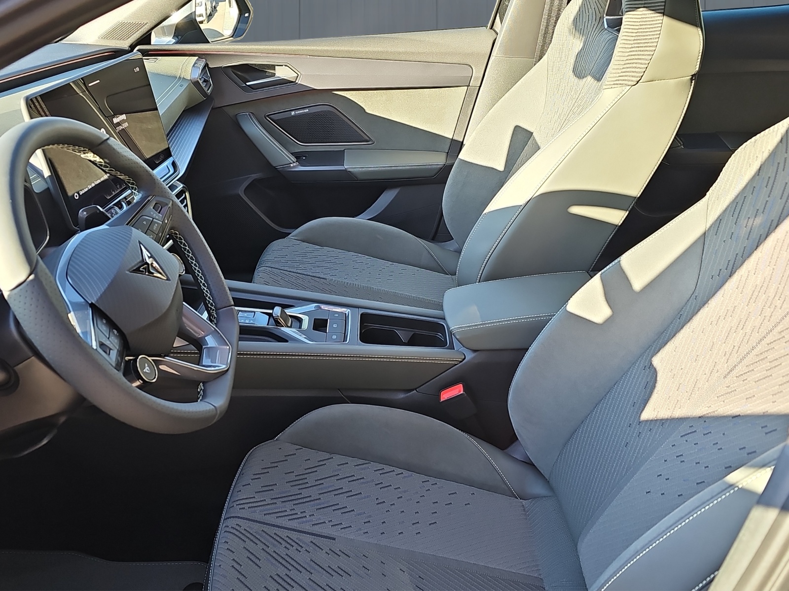 CUPRA LEON 1.5 TSI Prime Edition DSG-image-6