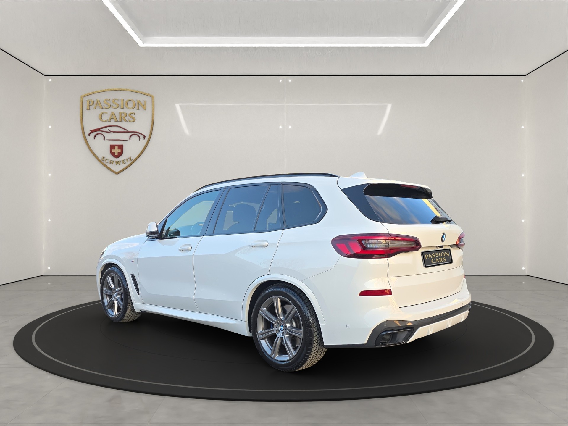 BMW X5 xDrive 48V 40d M Sport Steptronic-showroom-element-2