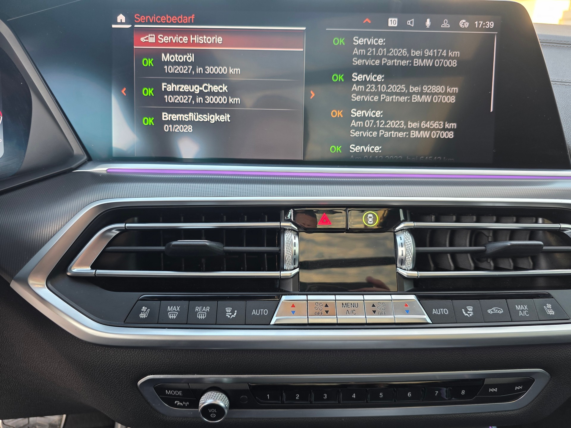 BMW X5 xDrive 48V 40d M Sport Steptronic-image-17
