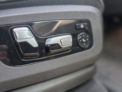 BMW X5 xDrive 48V 40d M Sport Steptronic-image-16