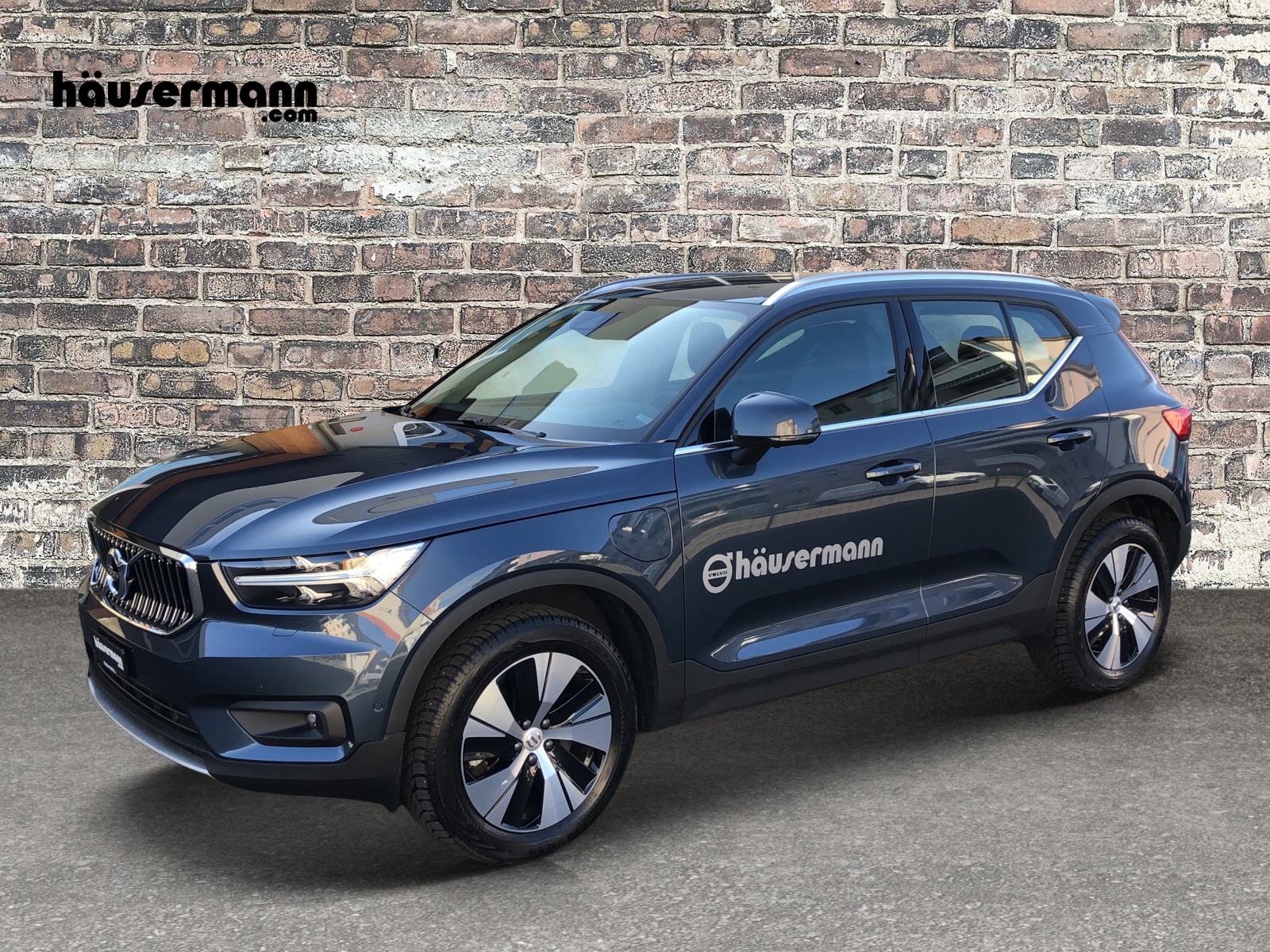 VOLVO XC40 1.5 T4 PiH Inscription Expression-image-0