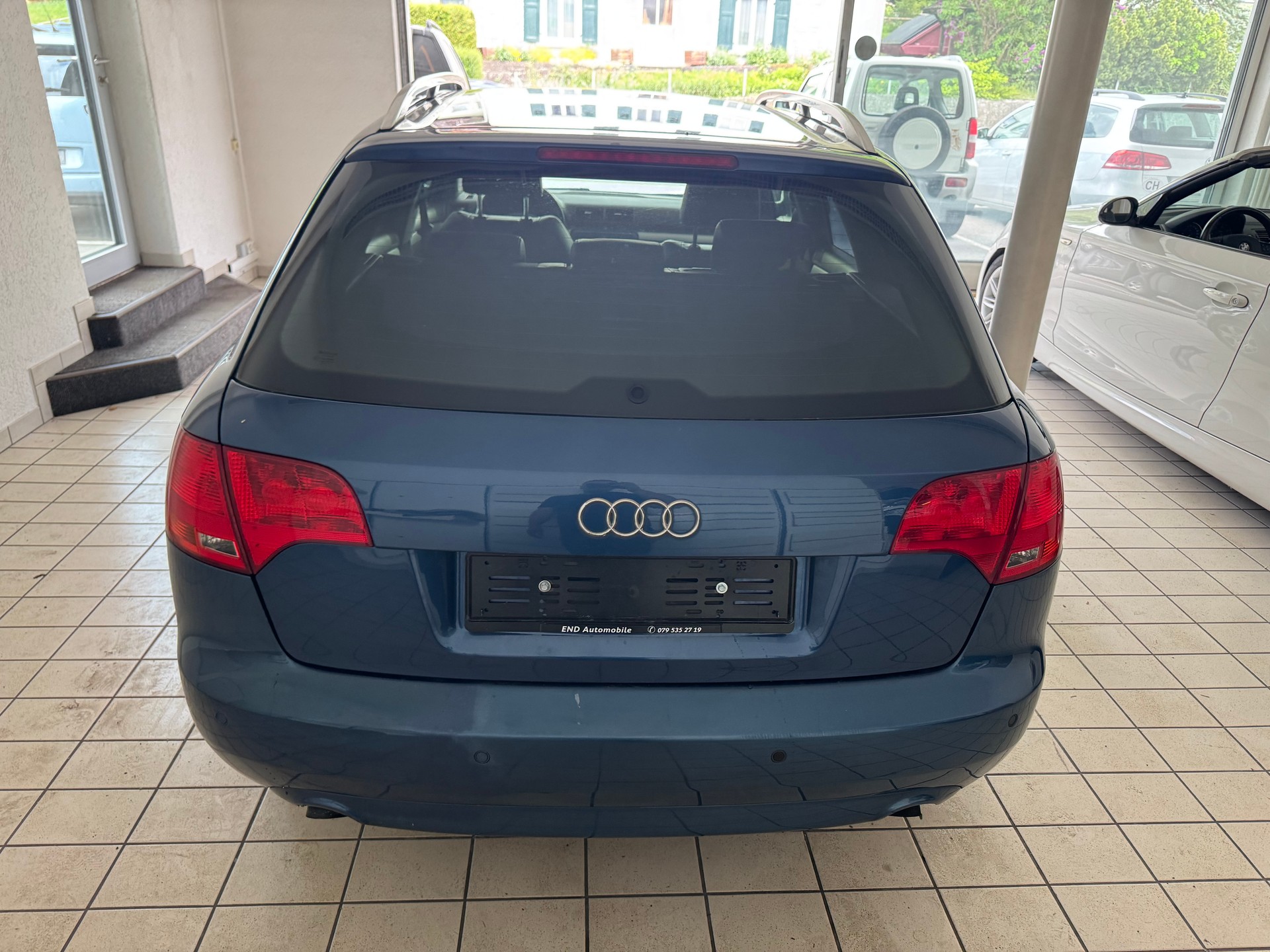 AUDI A4 Avant 2.5 TDI-image-5