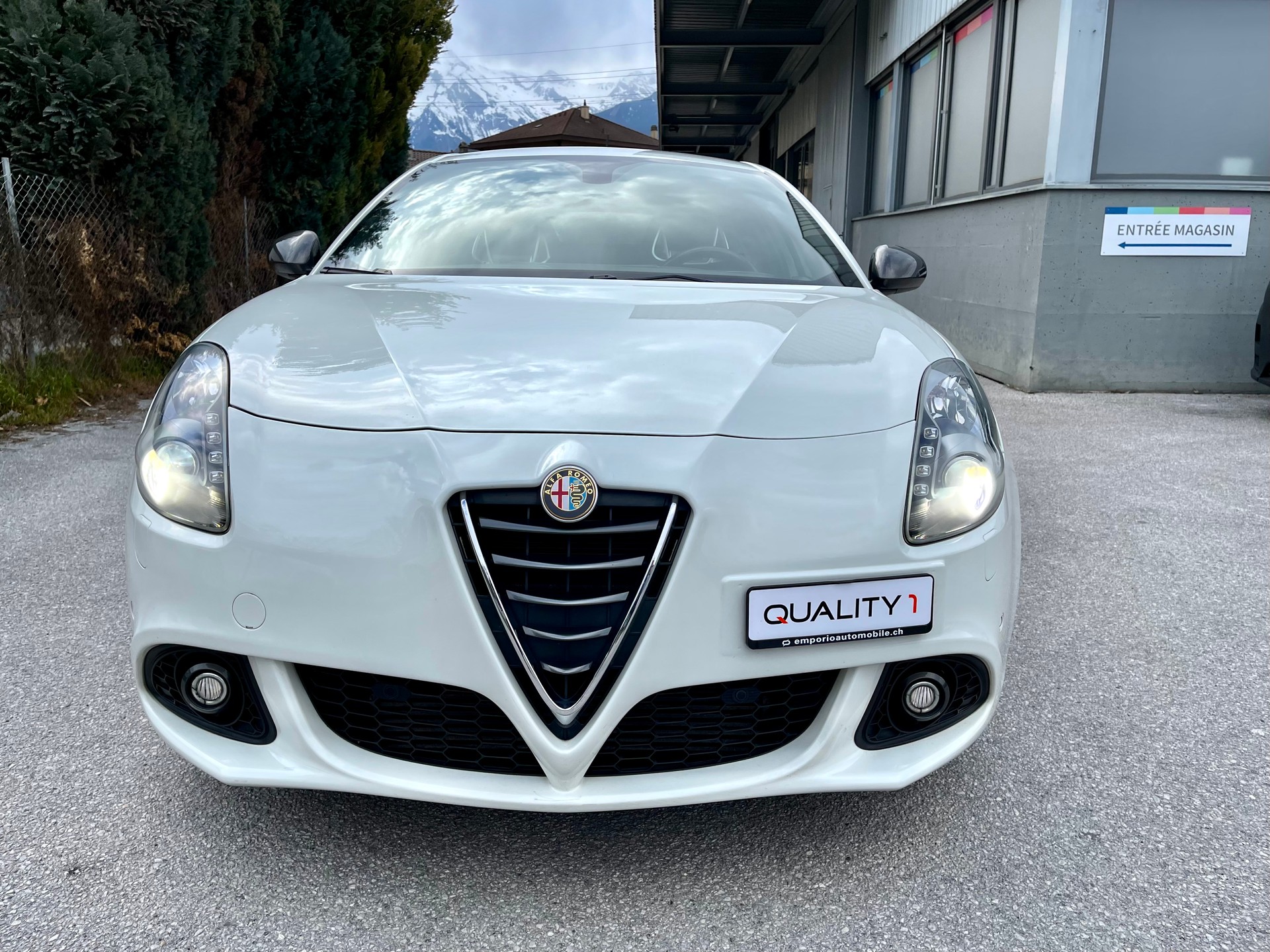 ALFA ROMEO Giulietta 1750 TBi Quadrifoglio Verde TCT-image-5