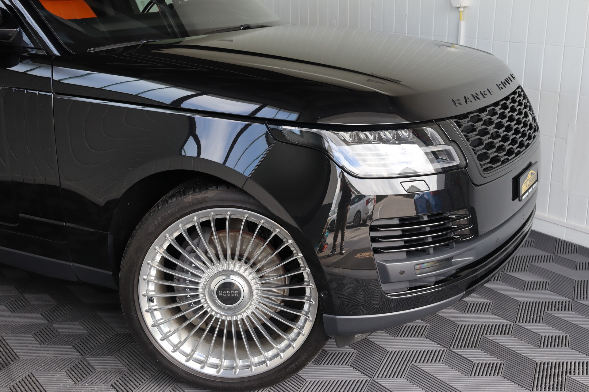 LAND ROVER Range Rover 5.0 V8 S/C Vogue Automatic-image-4