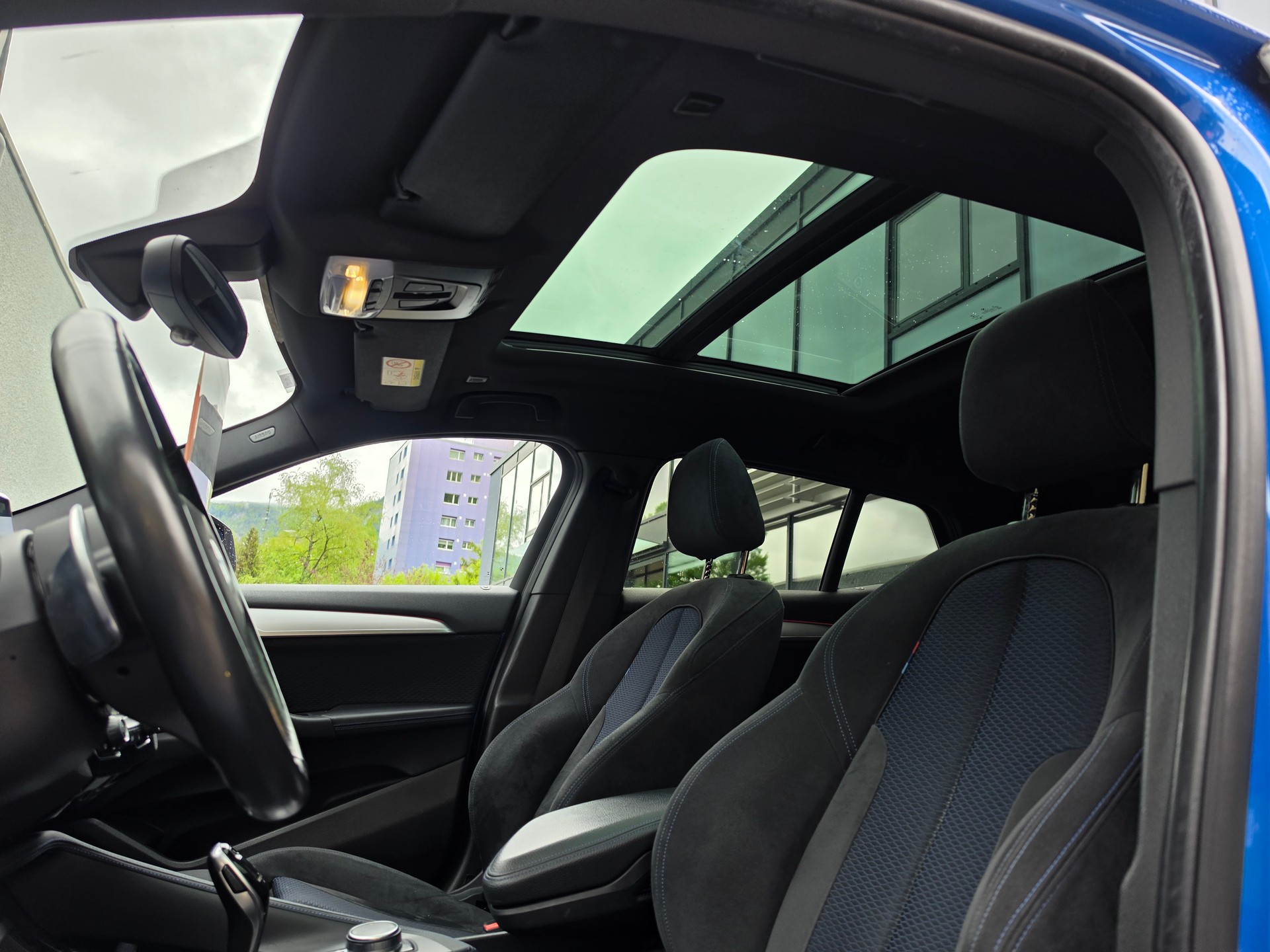 BMW X2 xDrive 20d M Sport X Steptronic-image-4