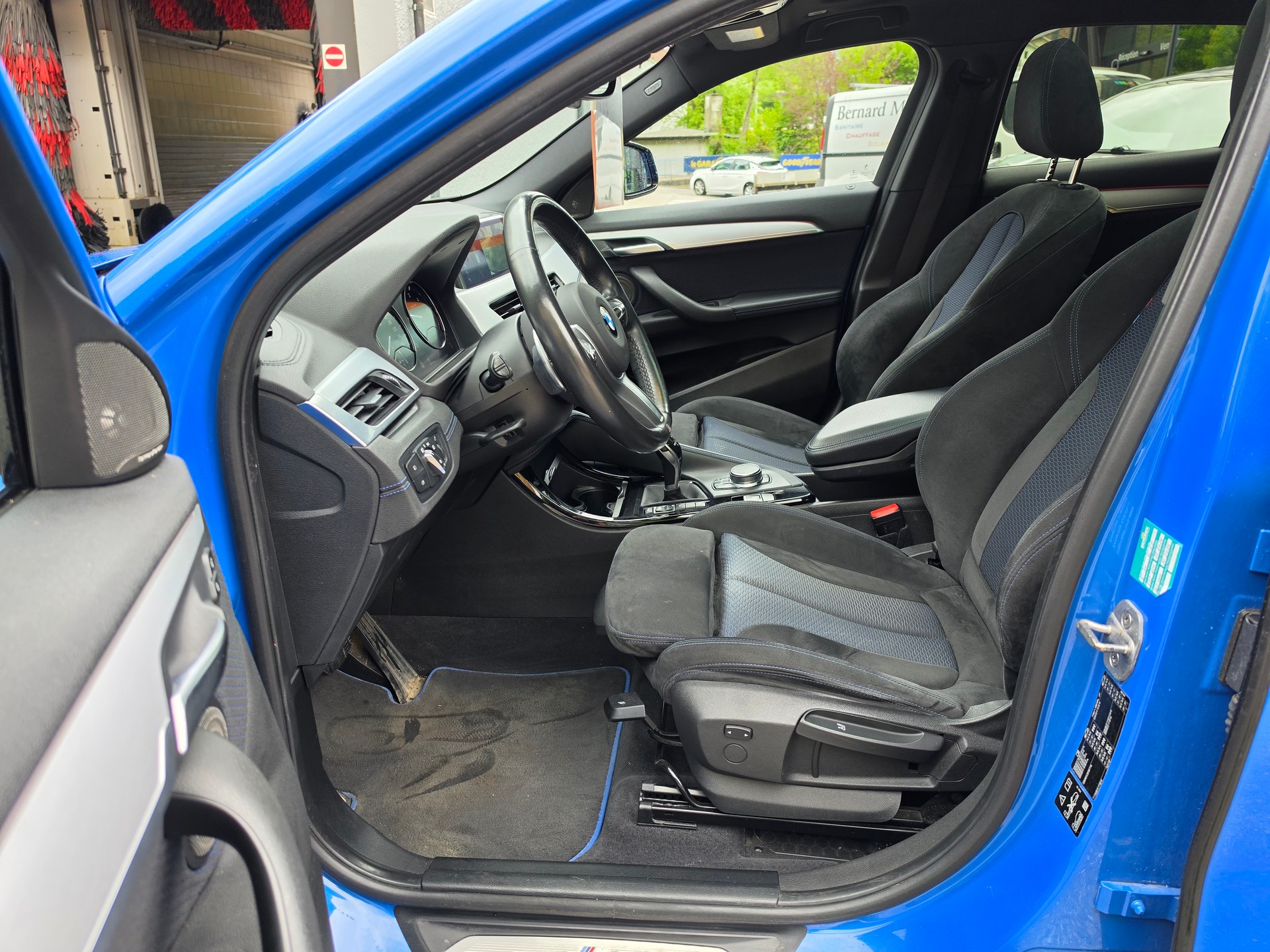 BMW X2 xDrive 20d M Sport X Steptronic-image-5