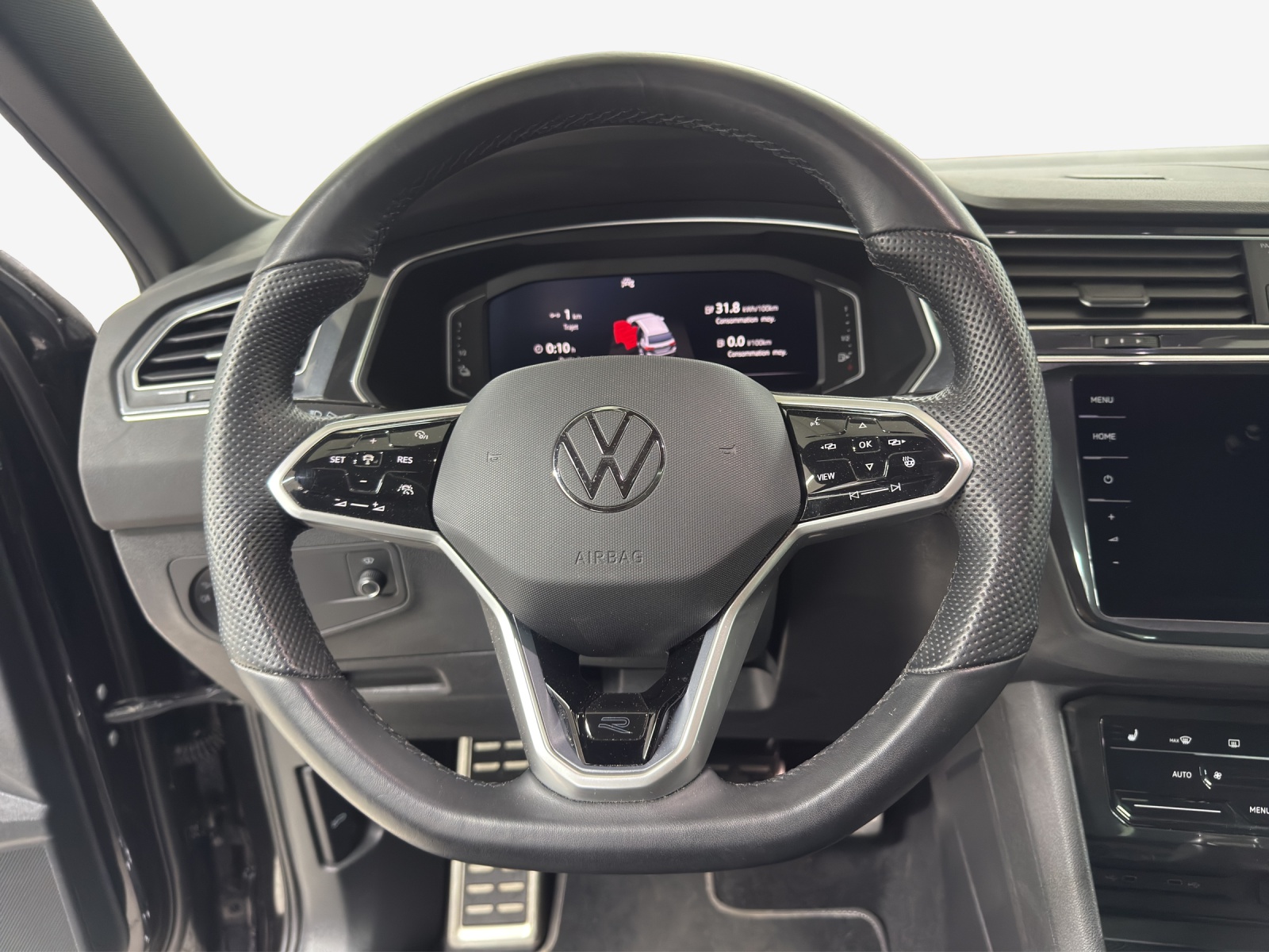 VW Tiguan 1.4TSI PHEV Selection DSG-image-10