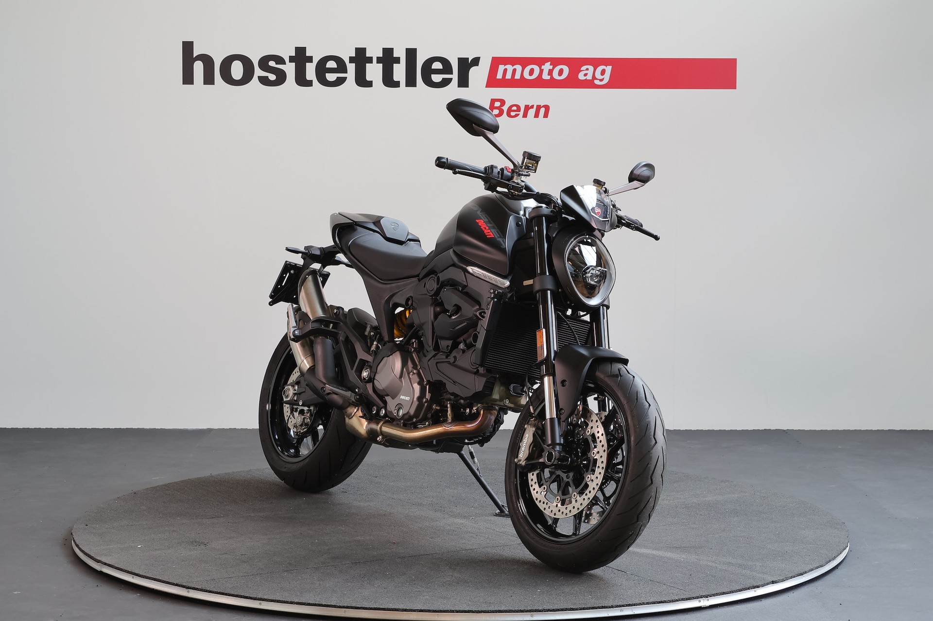 DUCATI Monster +