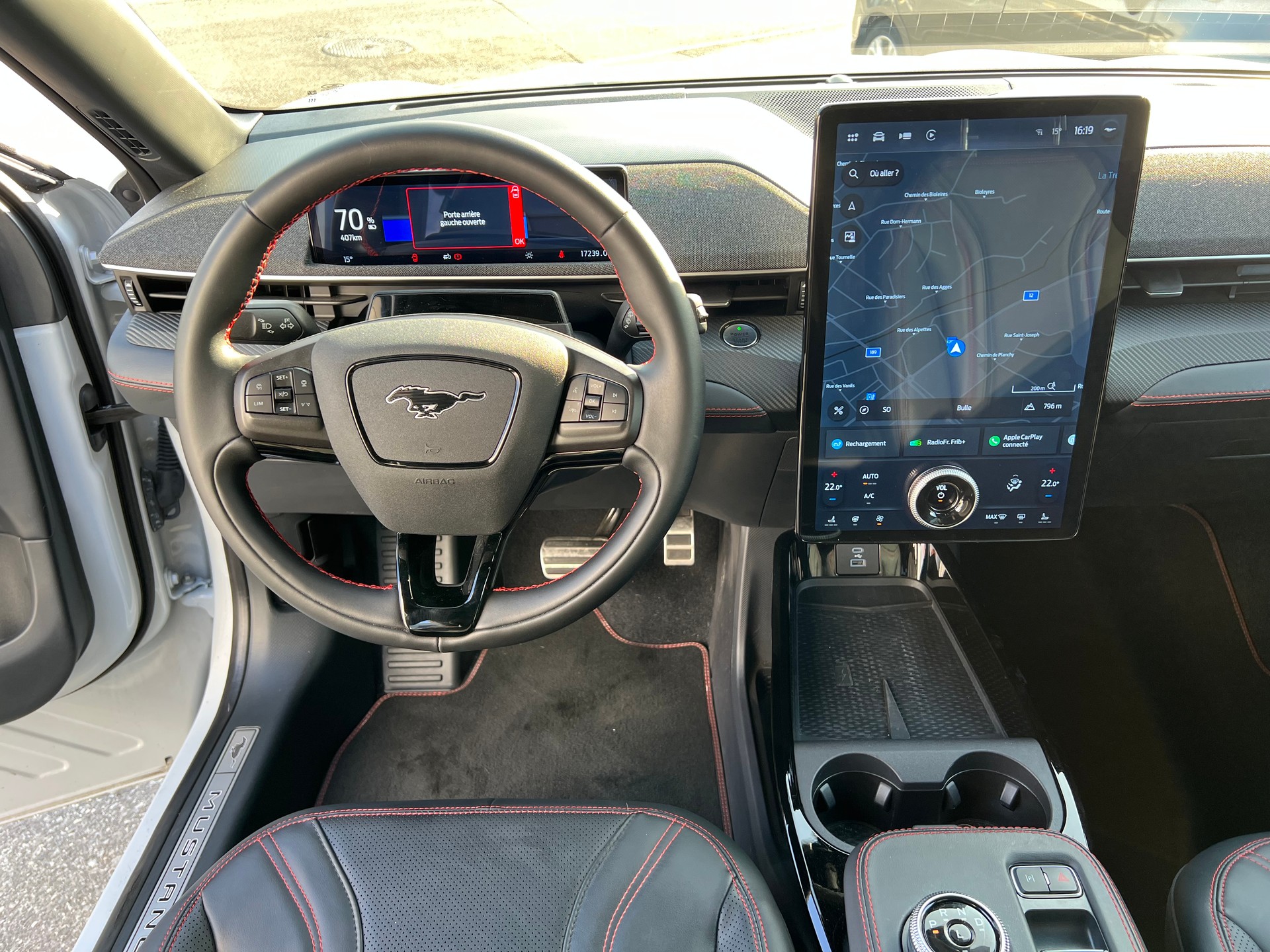 FORD Mustang MACH-E Premium RWD 88 kWh-image-6