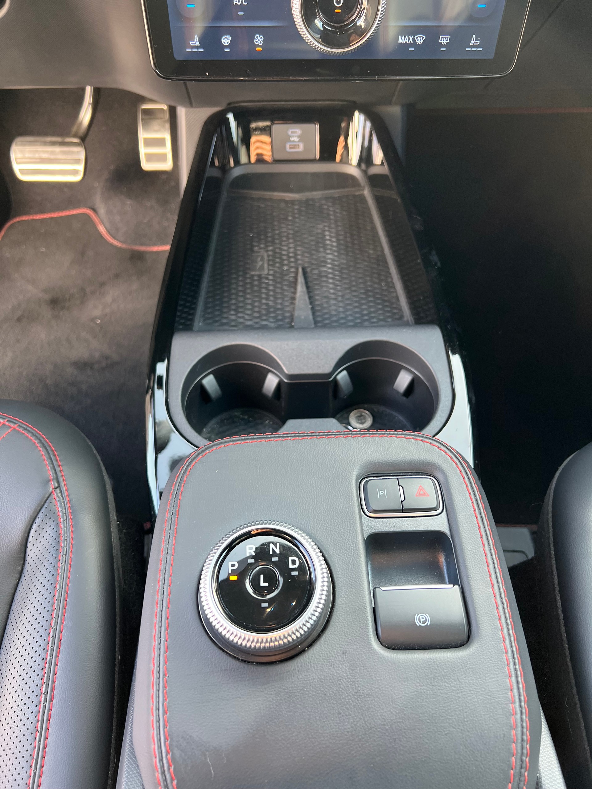 FORD Mustang MACH-E Premium RWD 88 kWh-image-8