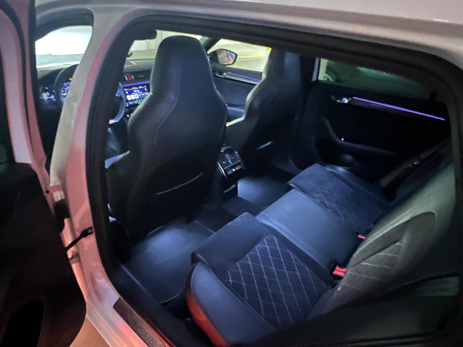 SKODA Superb 1.4 TSI PHEV SportLine DSG-image-4
