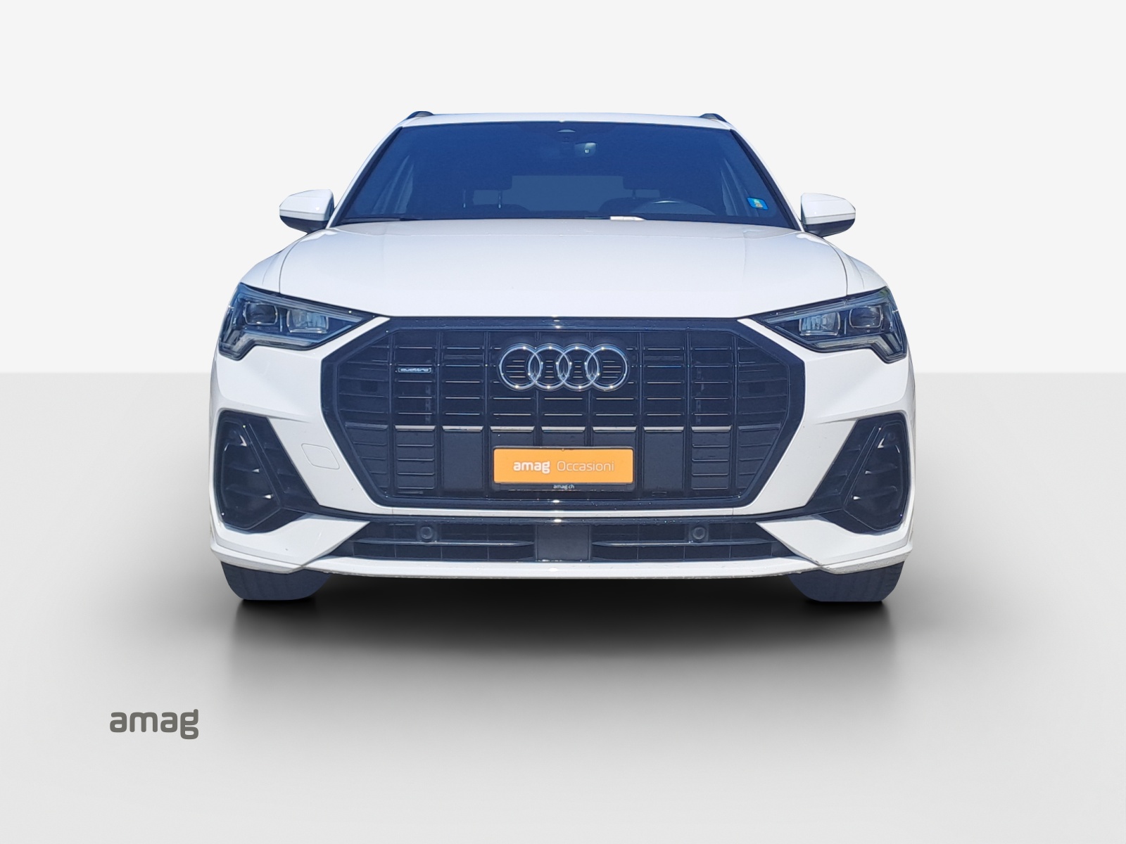 AUDI Q3 40 TDI S line Attraction quattro S-tronic-image-6