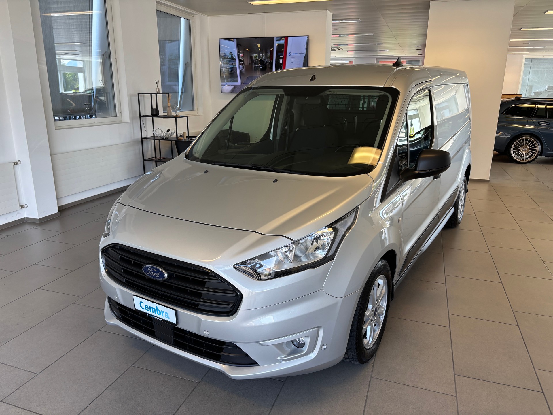 FORD Transit Connect Van T250 1.5 EcoBlue Trend L2 Automat EN-image-0
