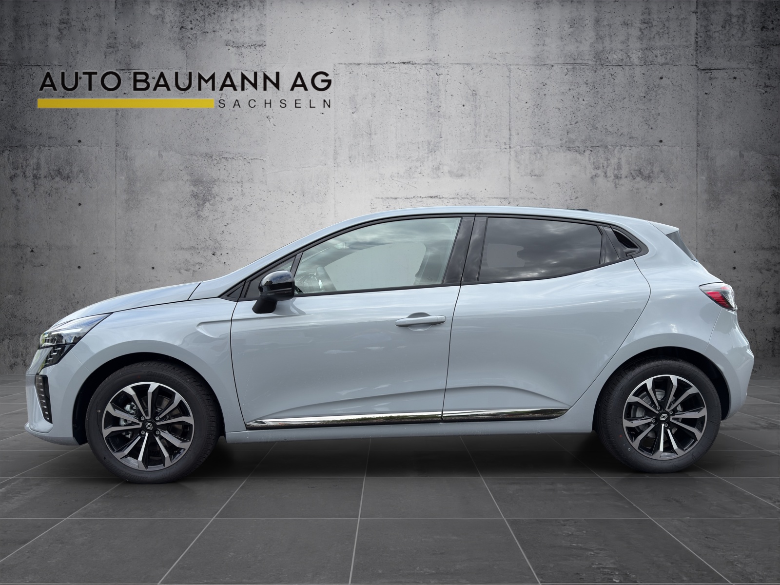 RENAULT Clio 1.0 Techno X-Tronic