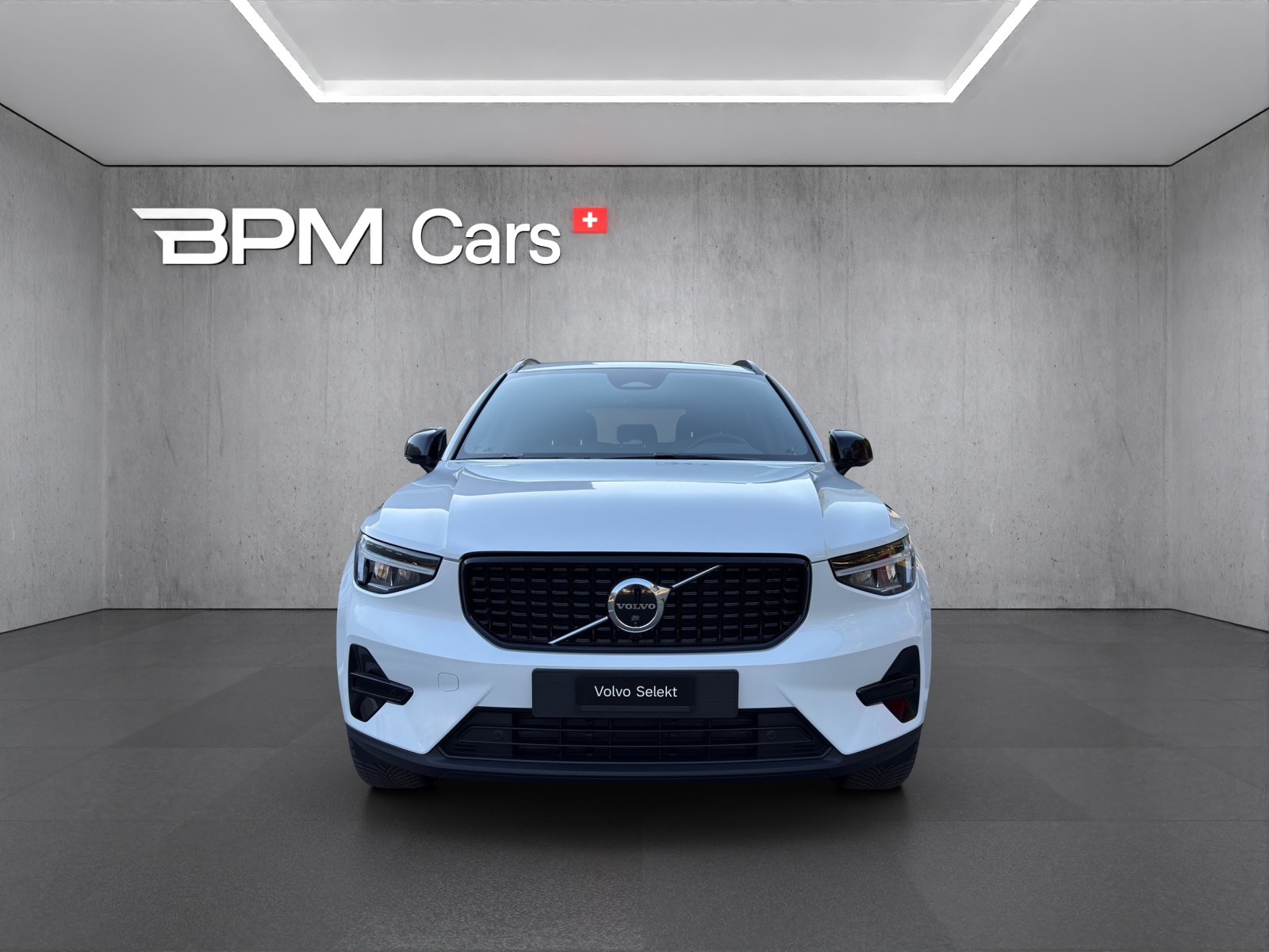 VOLVO XC40 B3 Benzin Mild Hybrid Plus Dark DCT-image-6