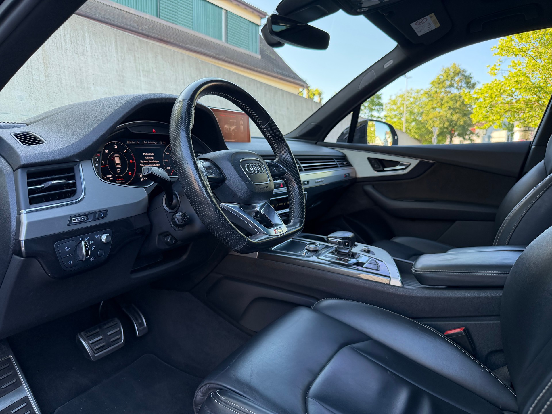 AUDI Q7 3.0 TDI quattro tiptronic-image-4