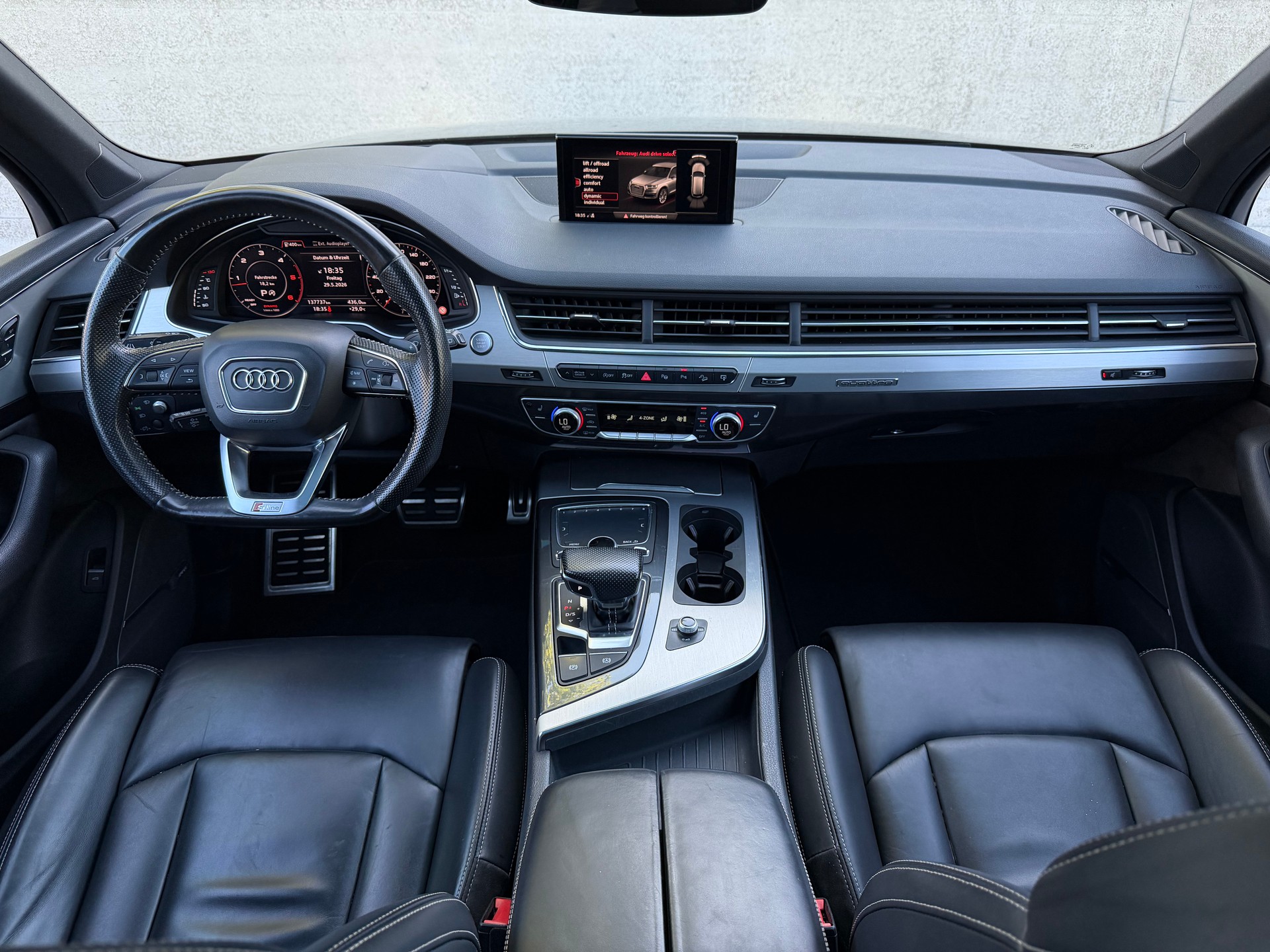 AUDI Q7 3.0 TDI quattro tiptronic-image-8