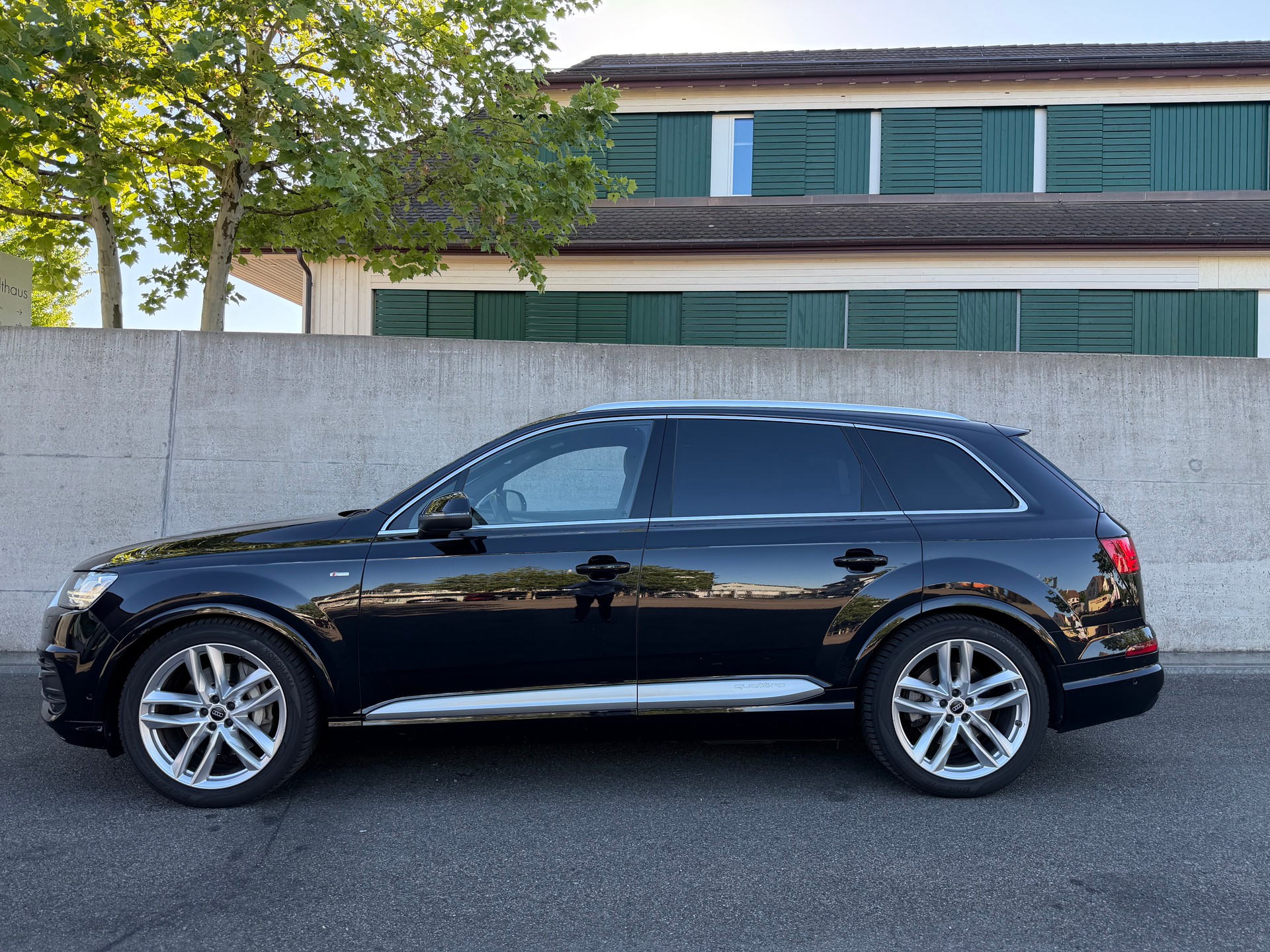 AUDI Q7 3.0 TDI quattro tiptronic-image-1