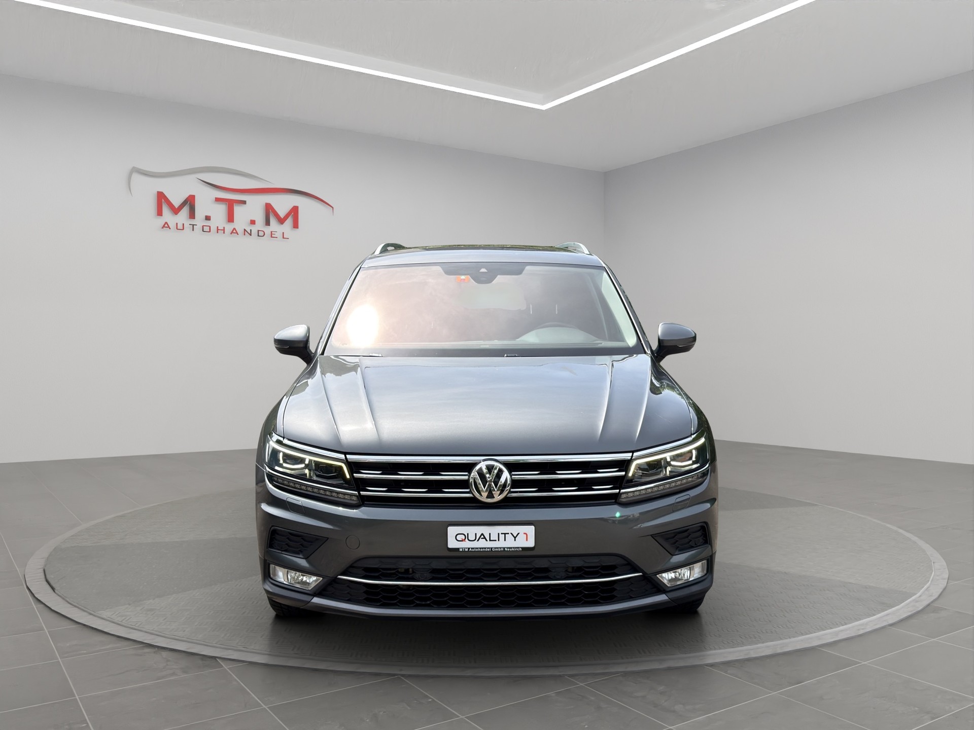 VW Tiguan 2.0 TDI SCR Comfortline 4Motion DSG-showroom-element-2
