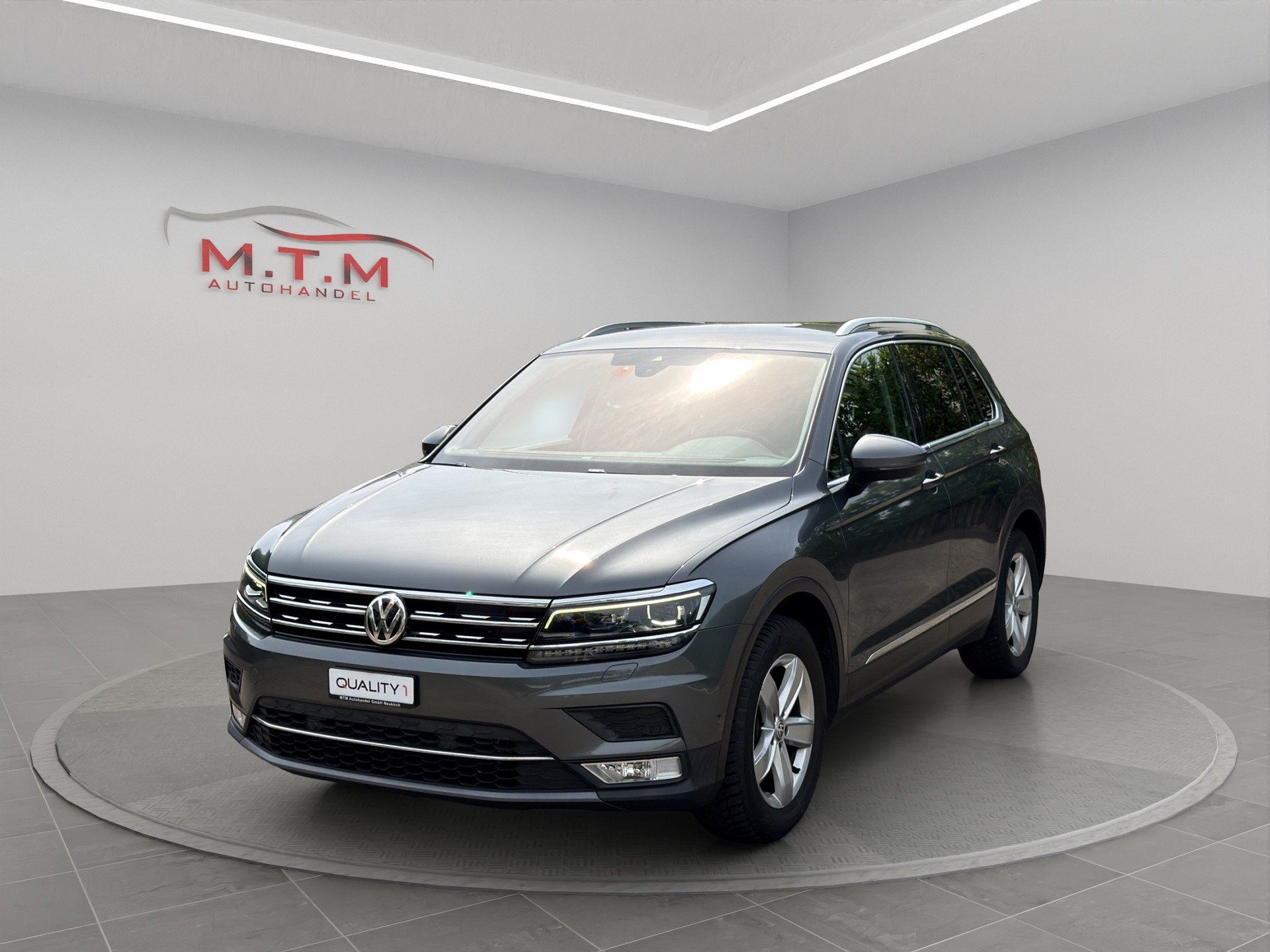 VW Tiguan 2.0 TDI SCR Comfortline 4Motion DSG-showroom-element-3