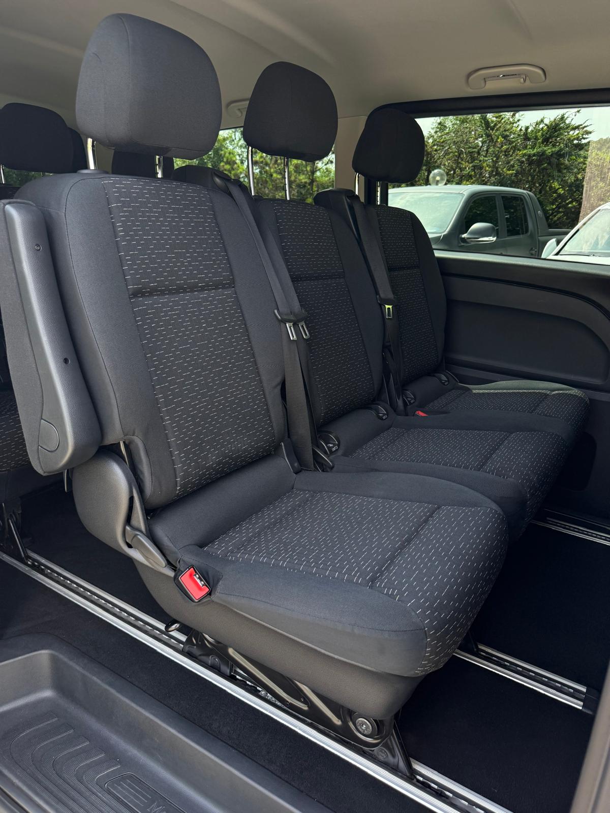 MERCEDES-BENZ Vito 116 CDI Lang Select Tourer 4Matic 9G-Tronic-image-13