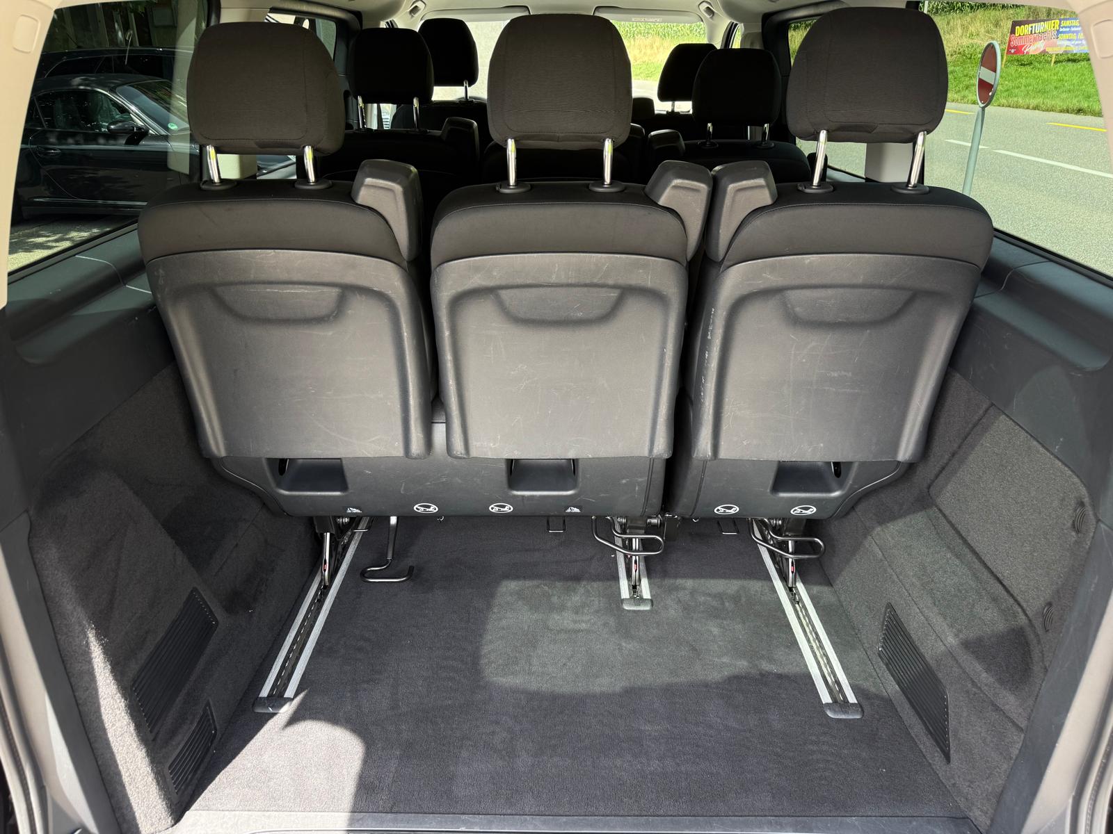 MERCEDES-BENZ Vito 116 CDI Lang Select Tourer 4Matic 9G-Tronic-image-16