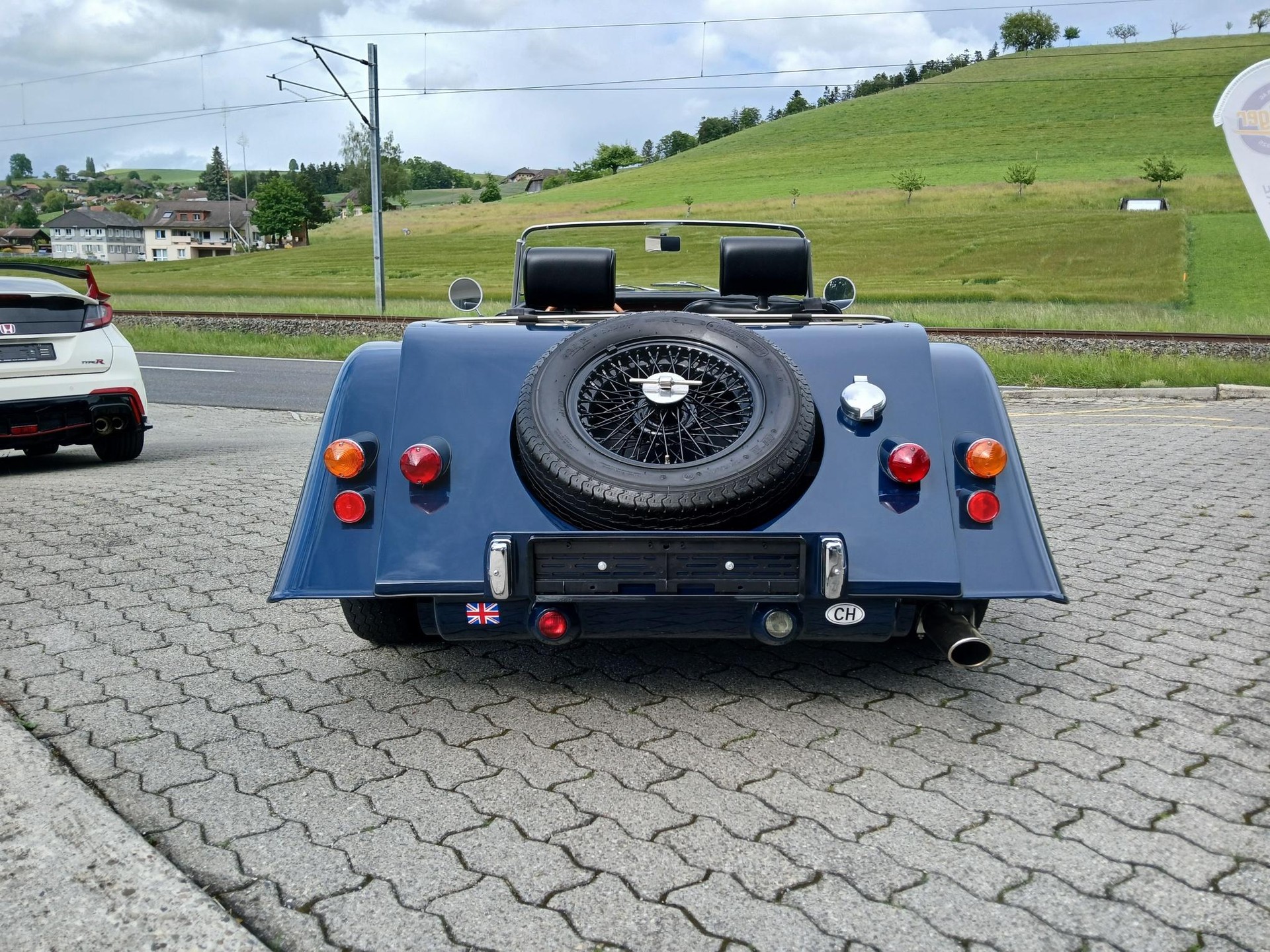 MORGAN 4/4 75E Anniversary-image-5