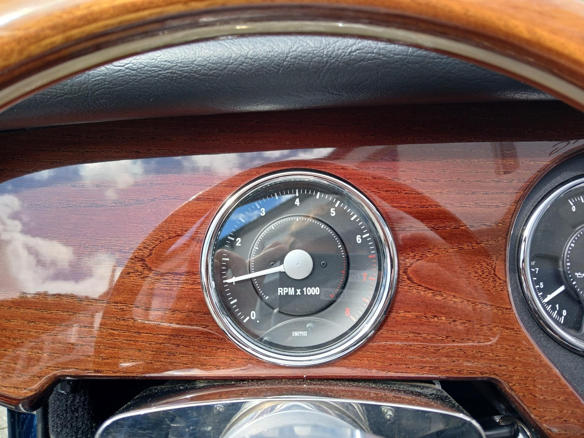 MORGAN 4/4 75E Anniversary-image-12
