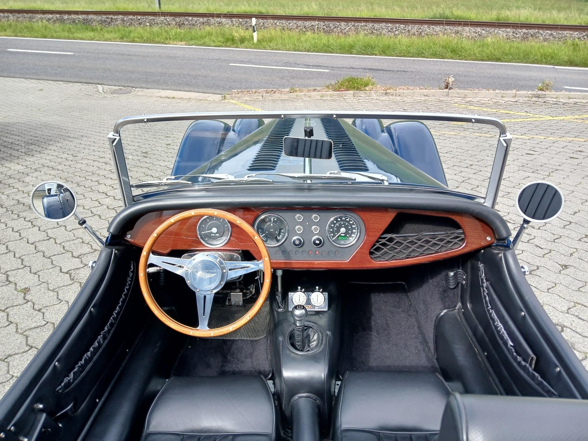 MORGAN 4/4 75E Anniversary-image-9