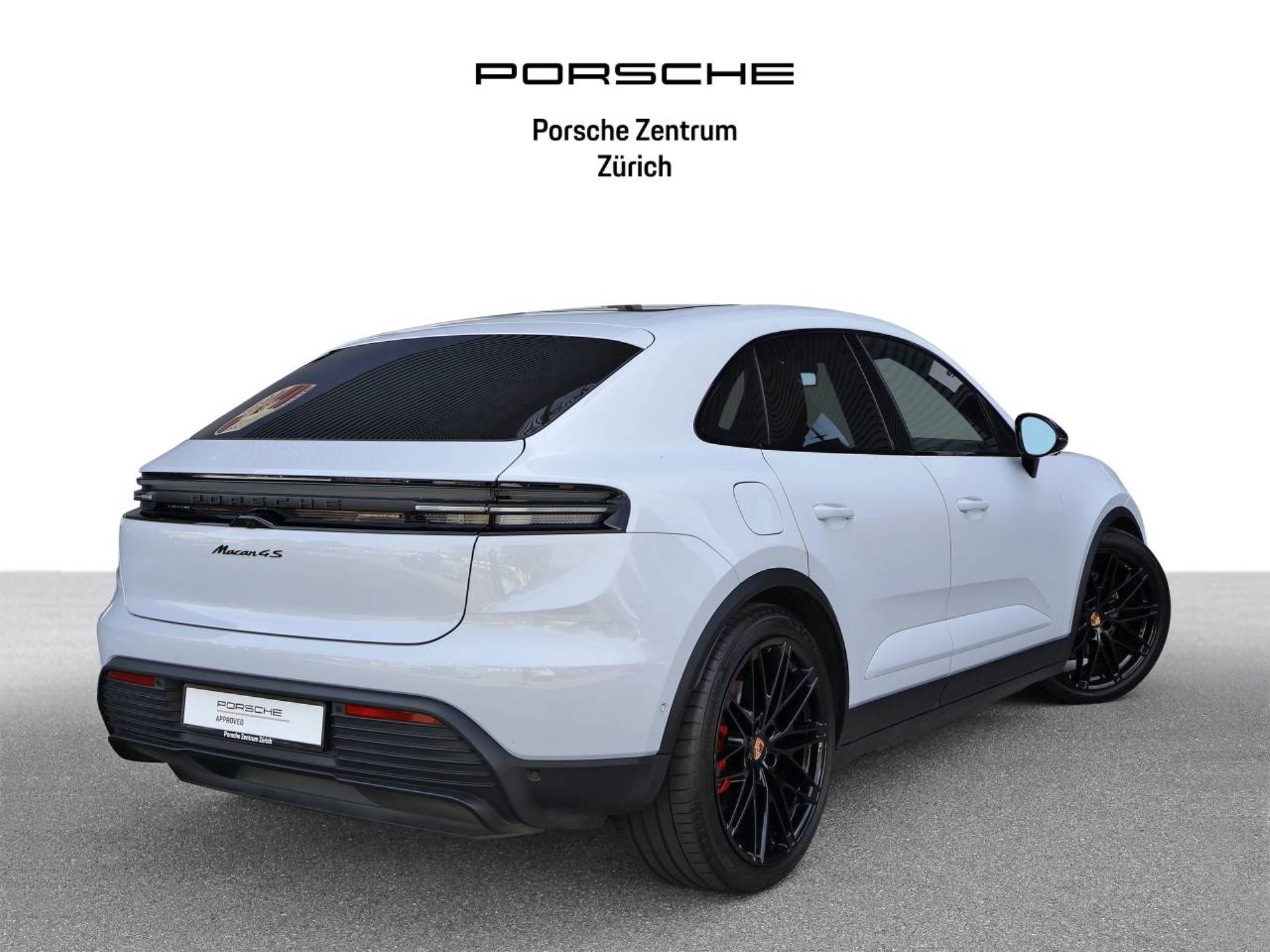 PORSCHE Macan 4S-image-2