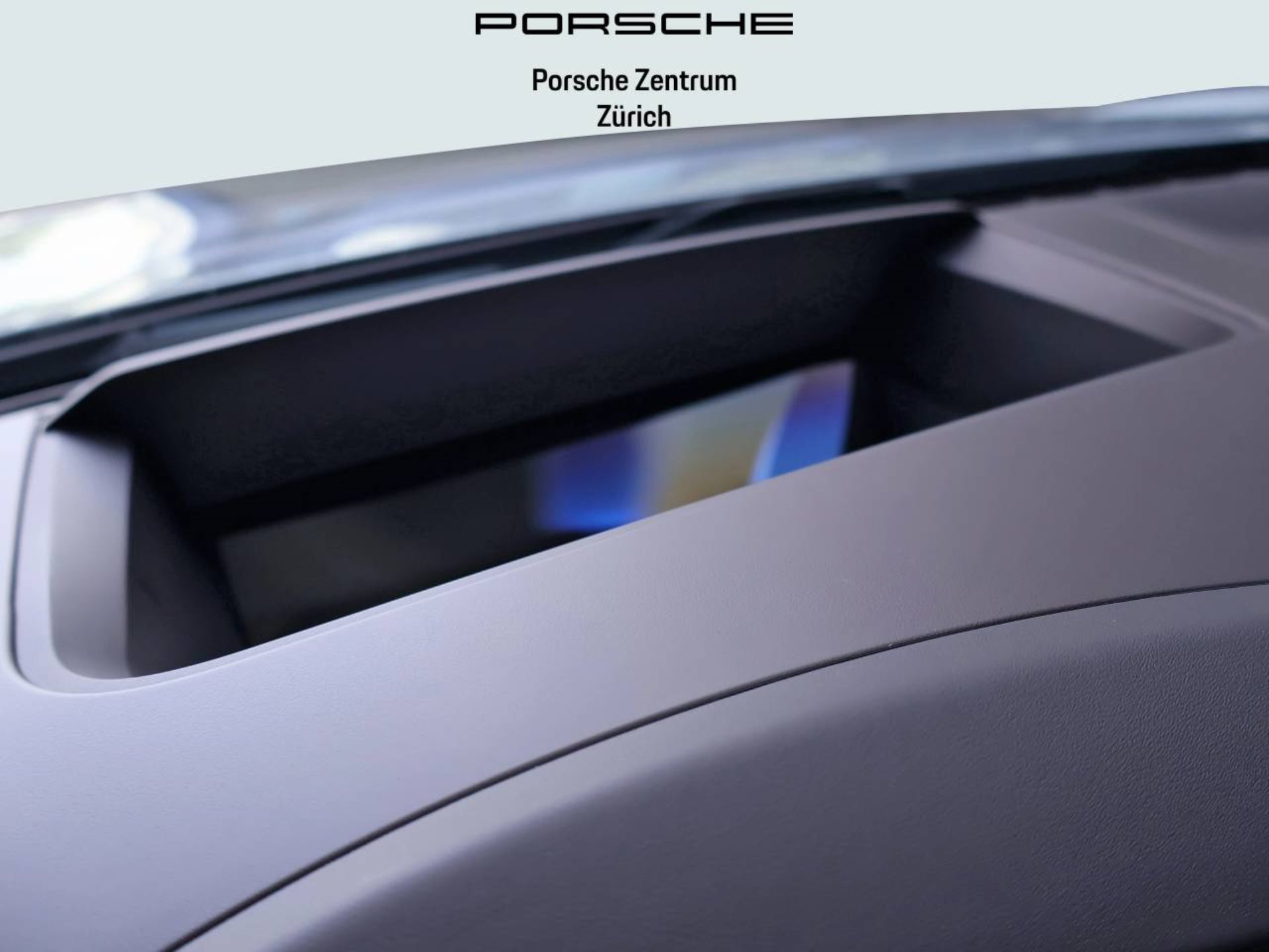 PORSCHE Macan 4S-image-28