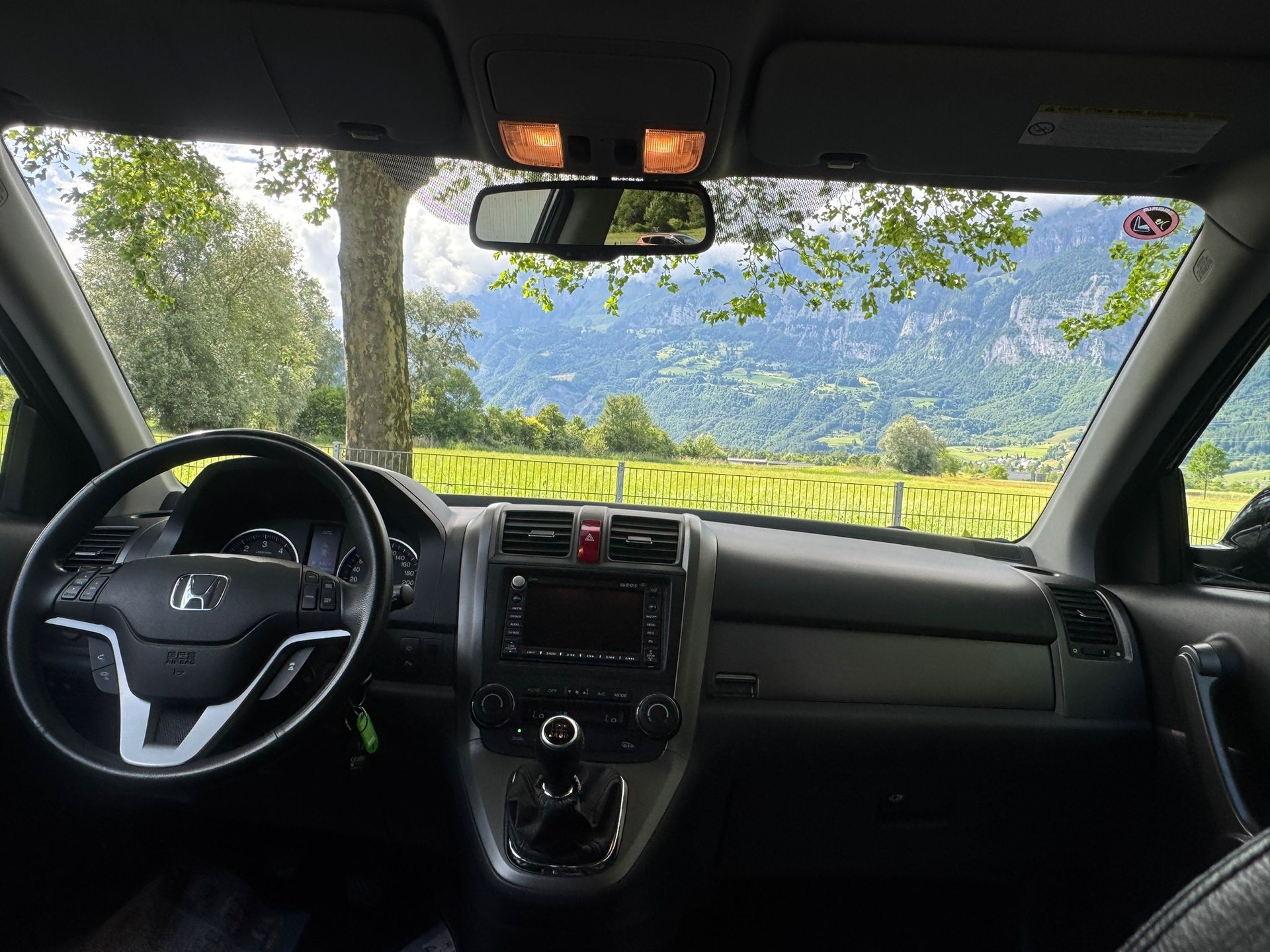 HONDA CR-V 2.2 i-CTDi 4WD Executive-image-17