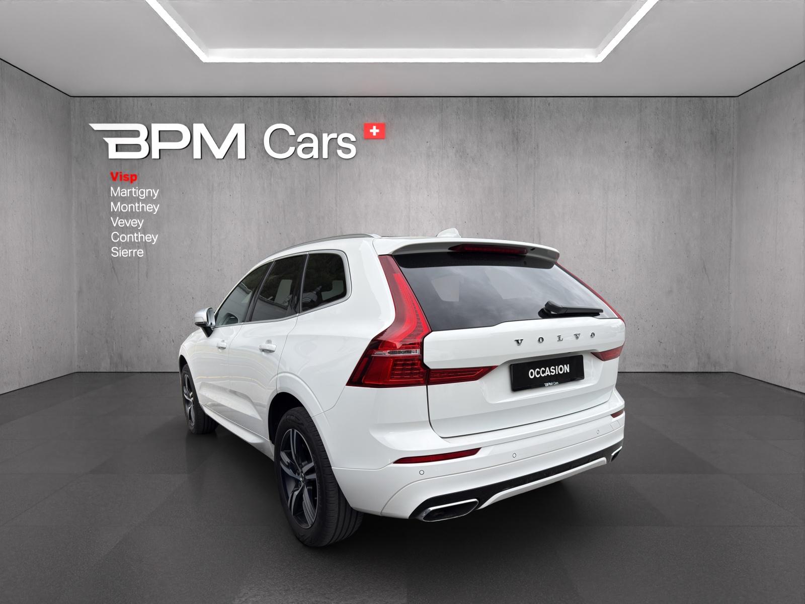 VOLVO XC60 T5 AWD R-Design Geartronic-image-2