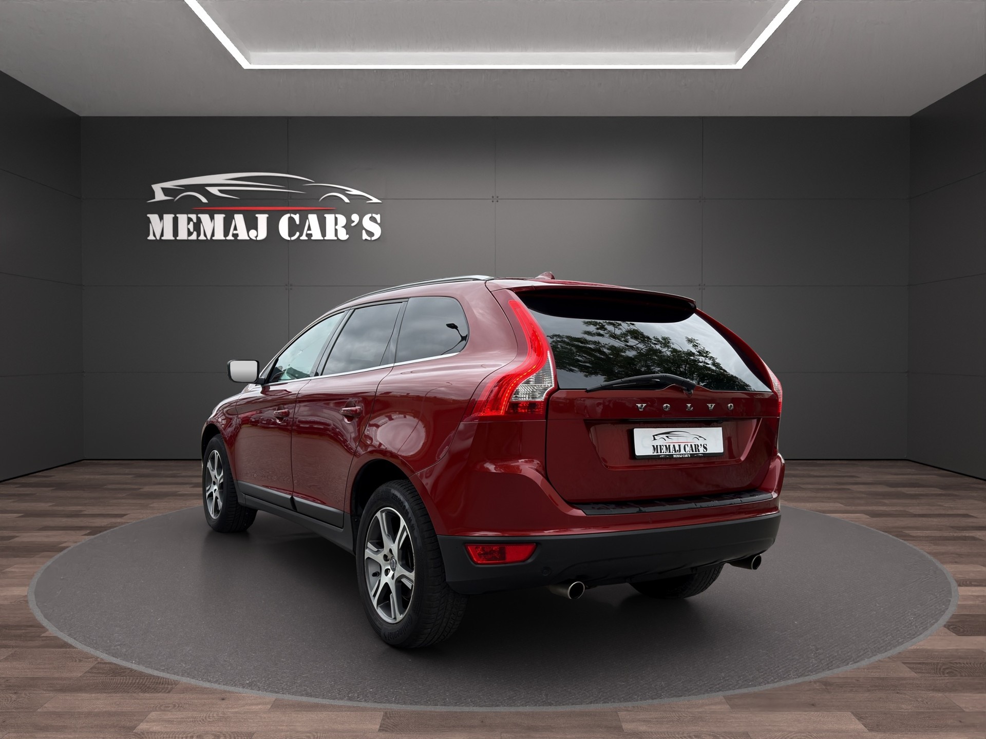 VOLVO XC60 D3 AWD Momentum Geartronic Pano&MFK-image-6